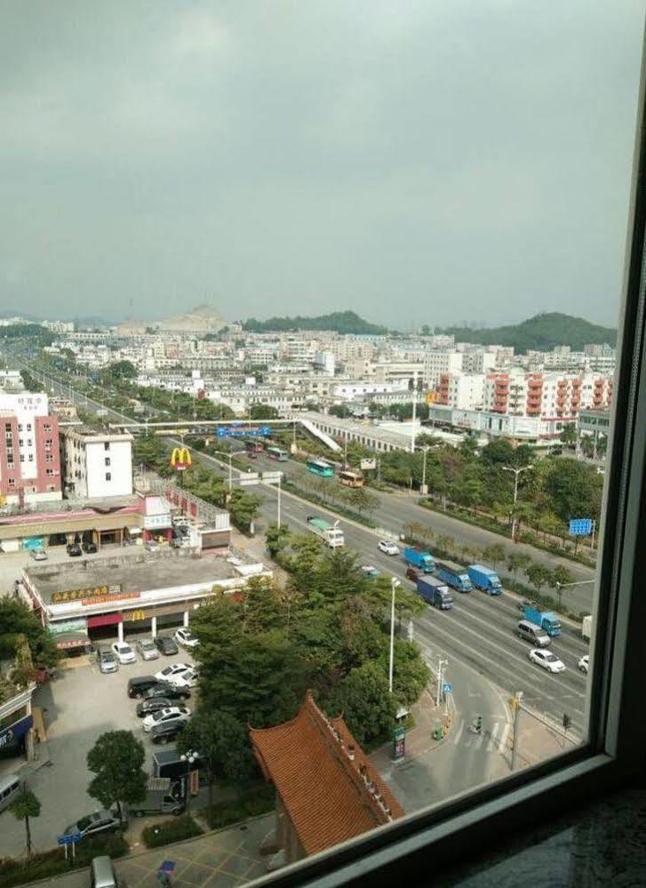 Shenzhen Longgang Rivan Hotel Exterior photo