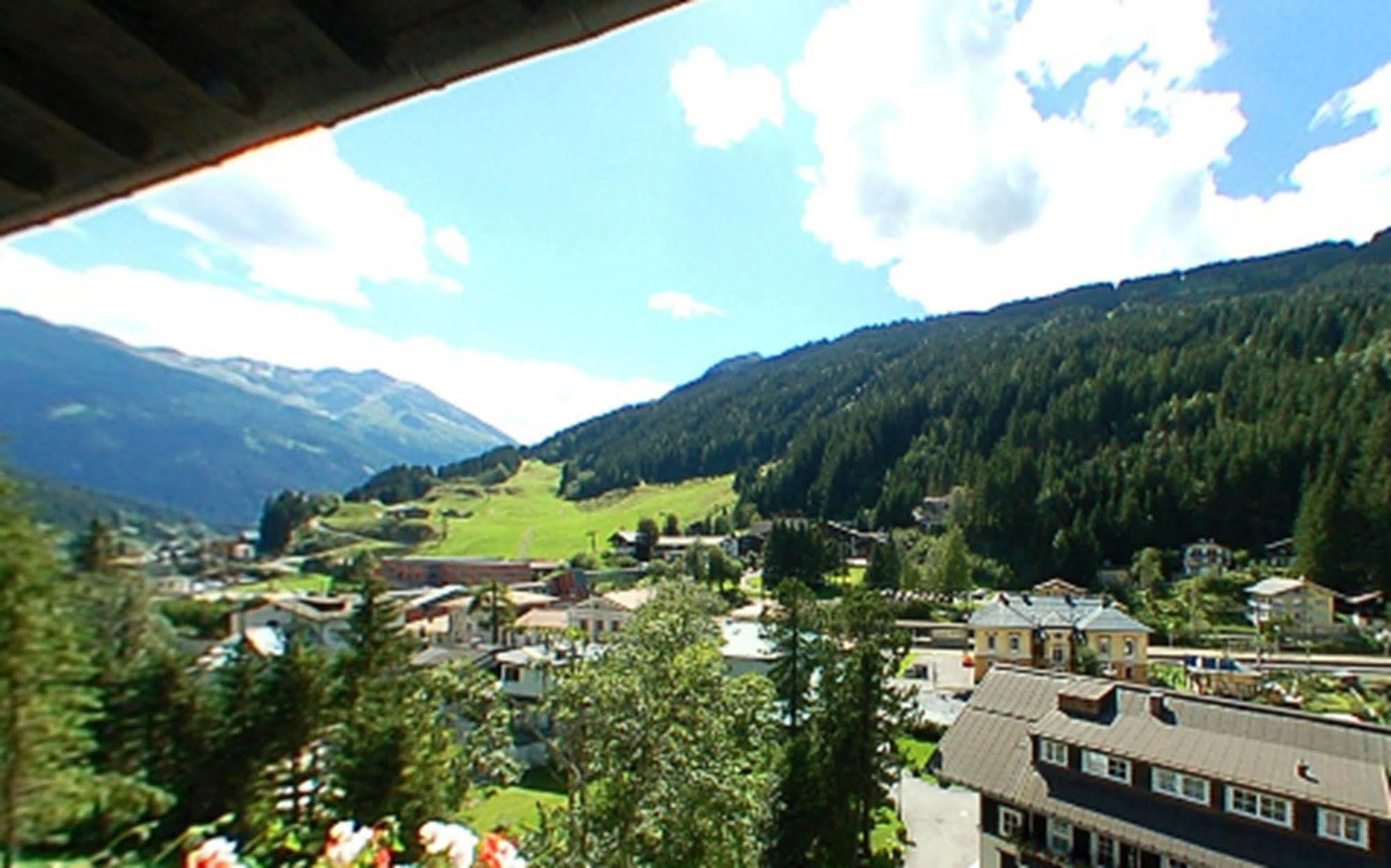 Pension St.Leonhard Bad Gastein Exterior photo