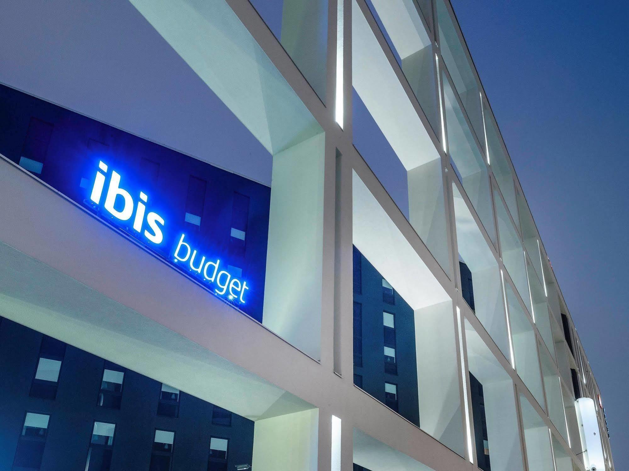 Ibis Hamburg City Exterior photo