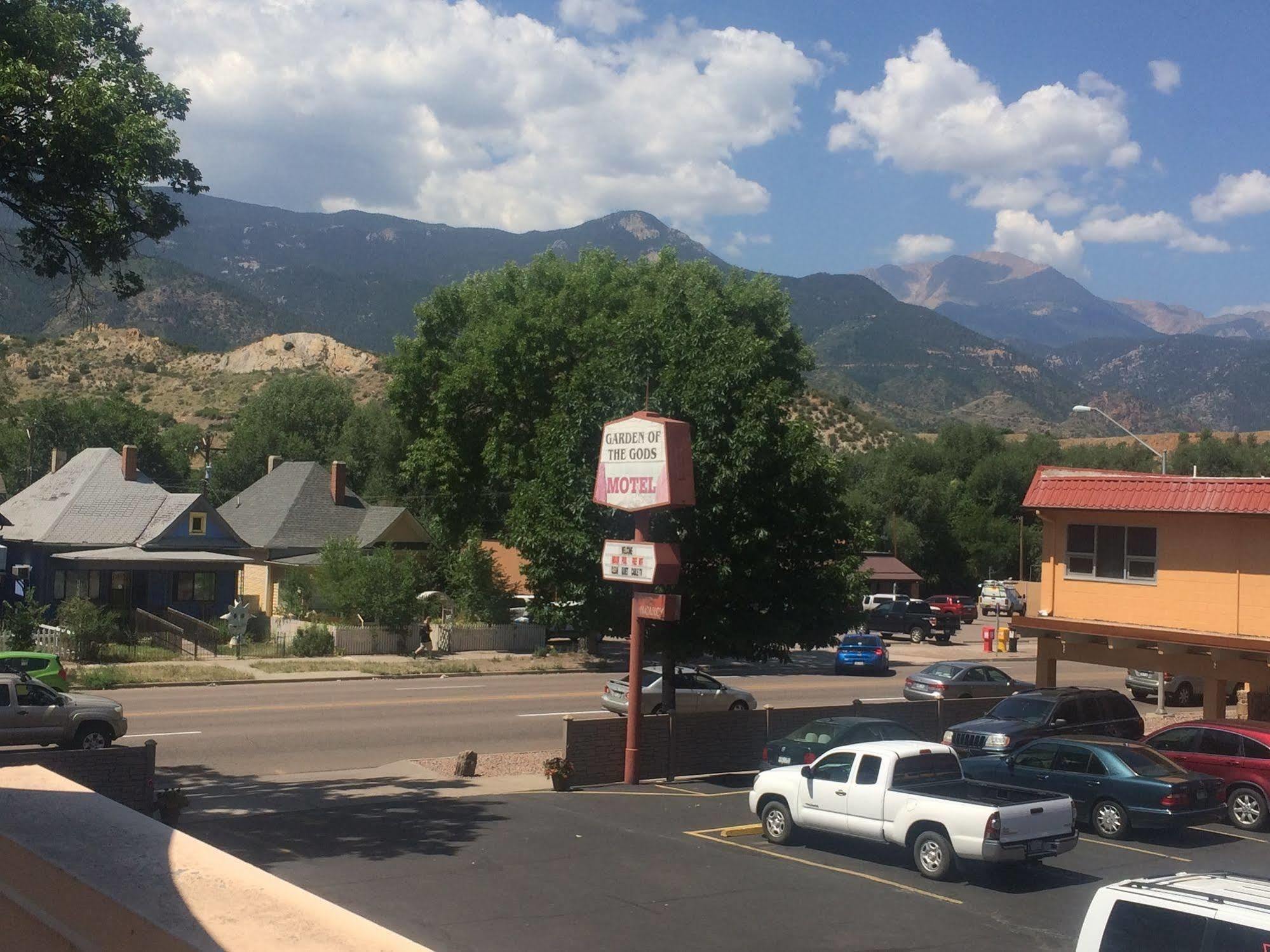 Garden Of The Gods Motel Colorado Springs Exterior photo