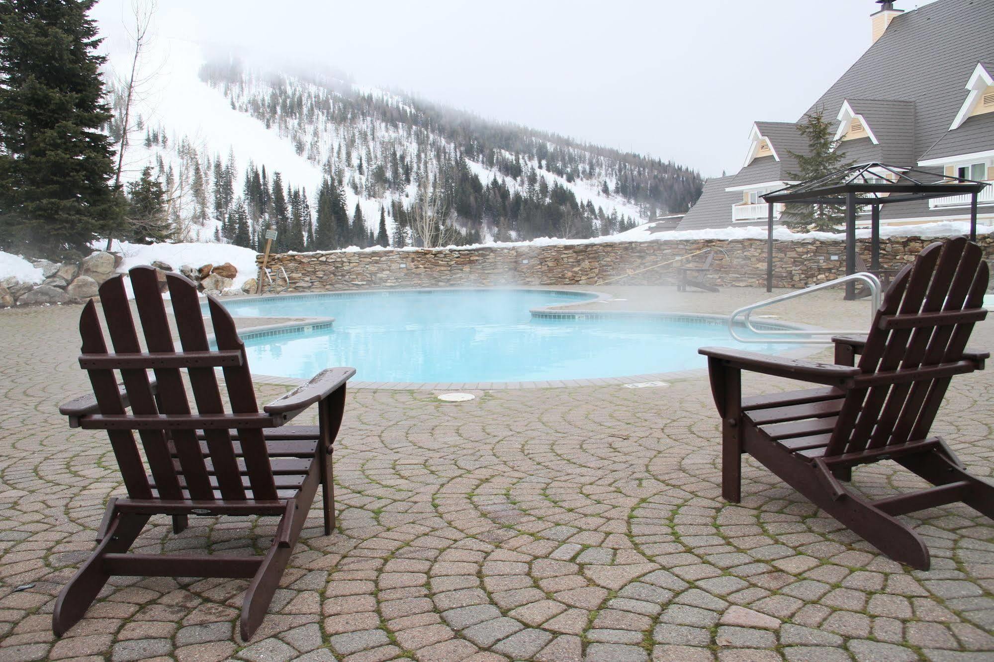 Schweitzer Mountain Resort White Pine Lodge Sandpoint Exterior photo