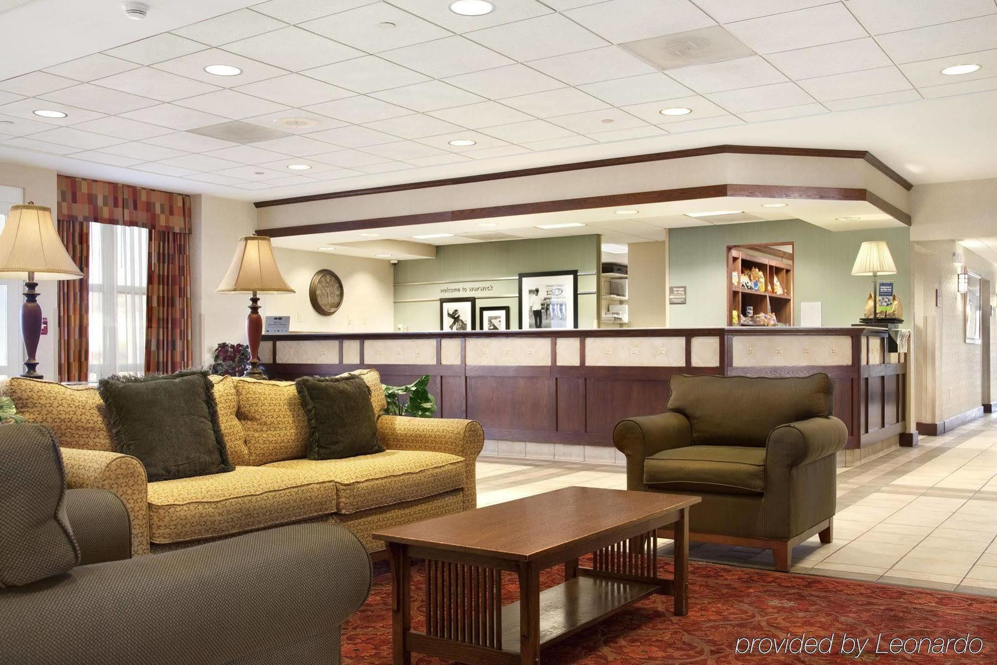 Hampton Inn & Suites Providence-Warwick Airport Interior photo