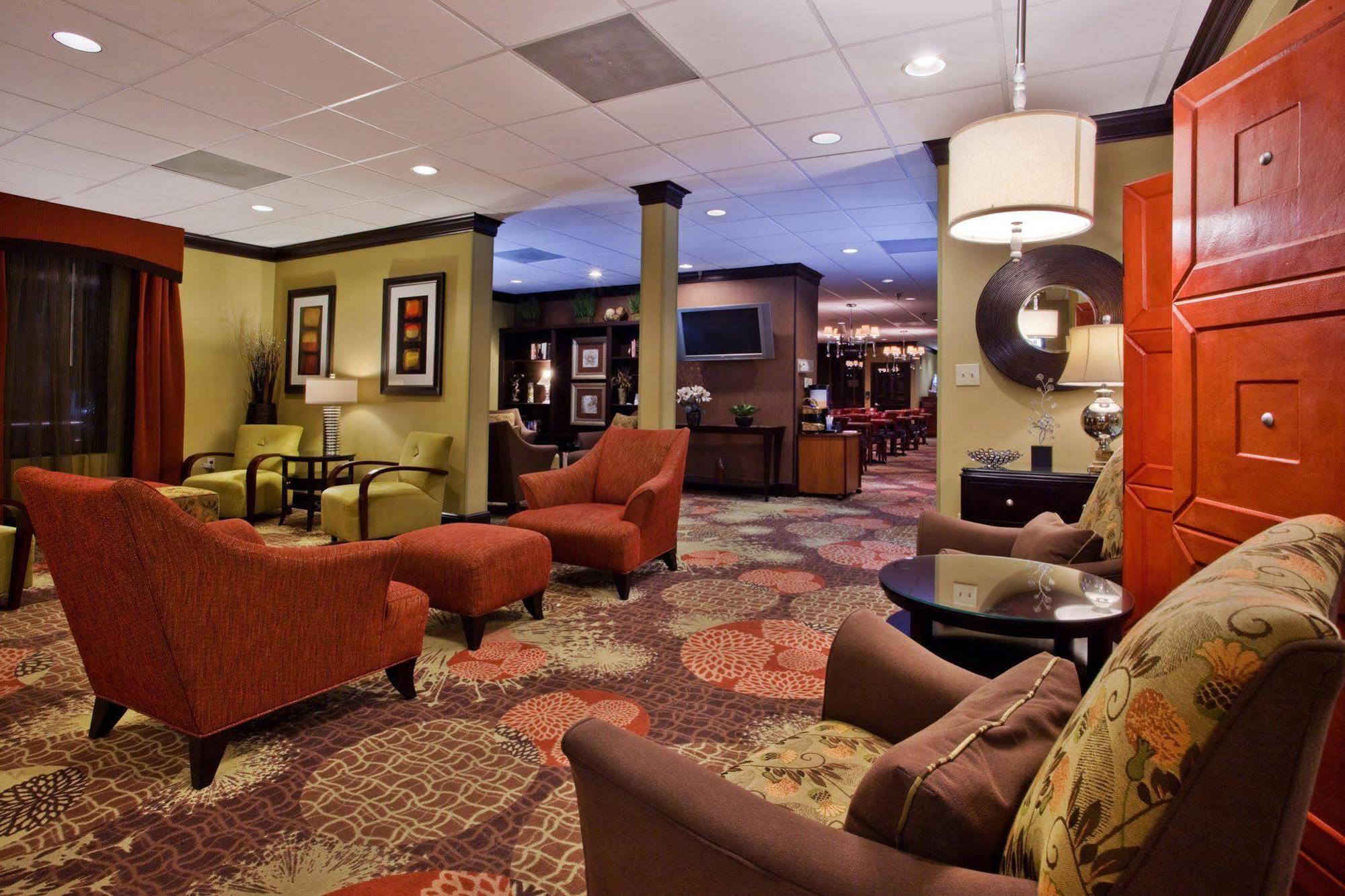 Holiday Inn Express Atlanta Airport-College Park, An Ihg Hotel Exterior photo