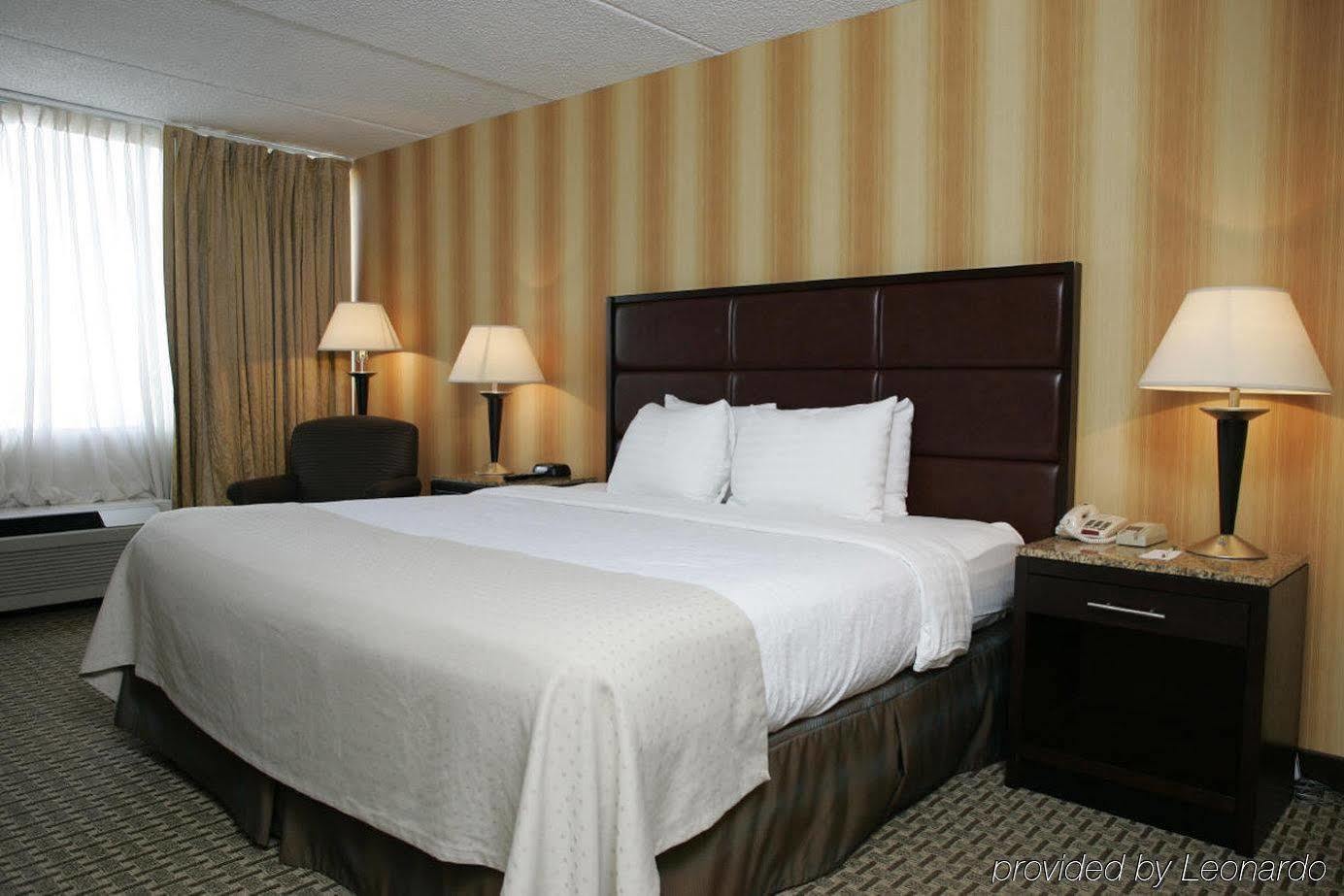 E Hotel Banquet & Conference Center Edison Room photo