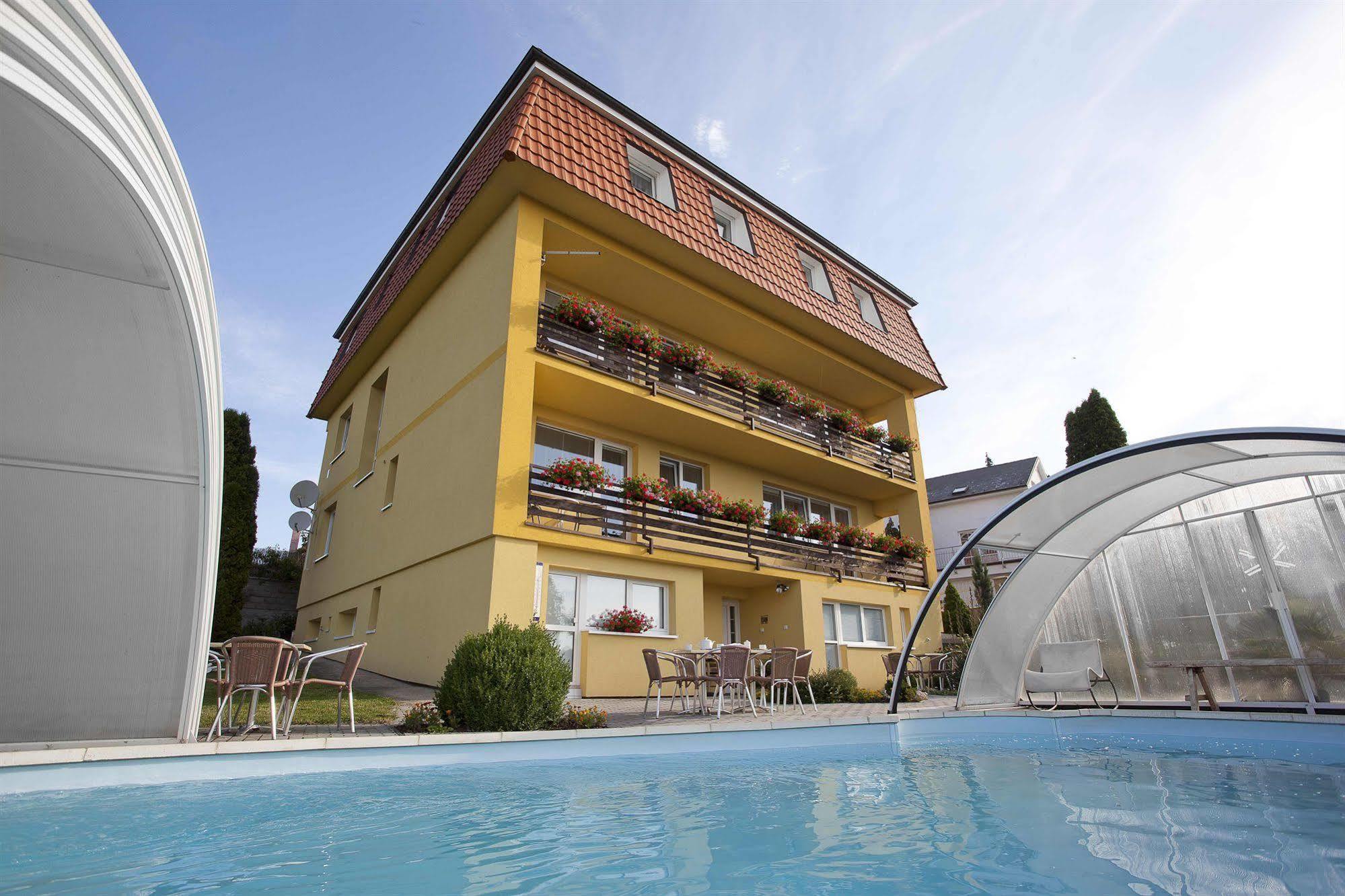 Pension Primus Beroun  Exterior photo