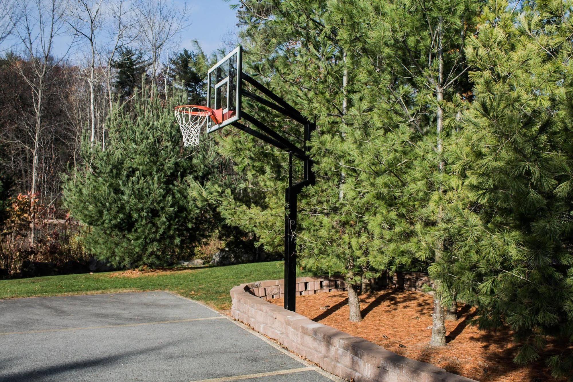 Comfort Suites Lake George - Queensbury Exterior photo