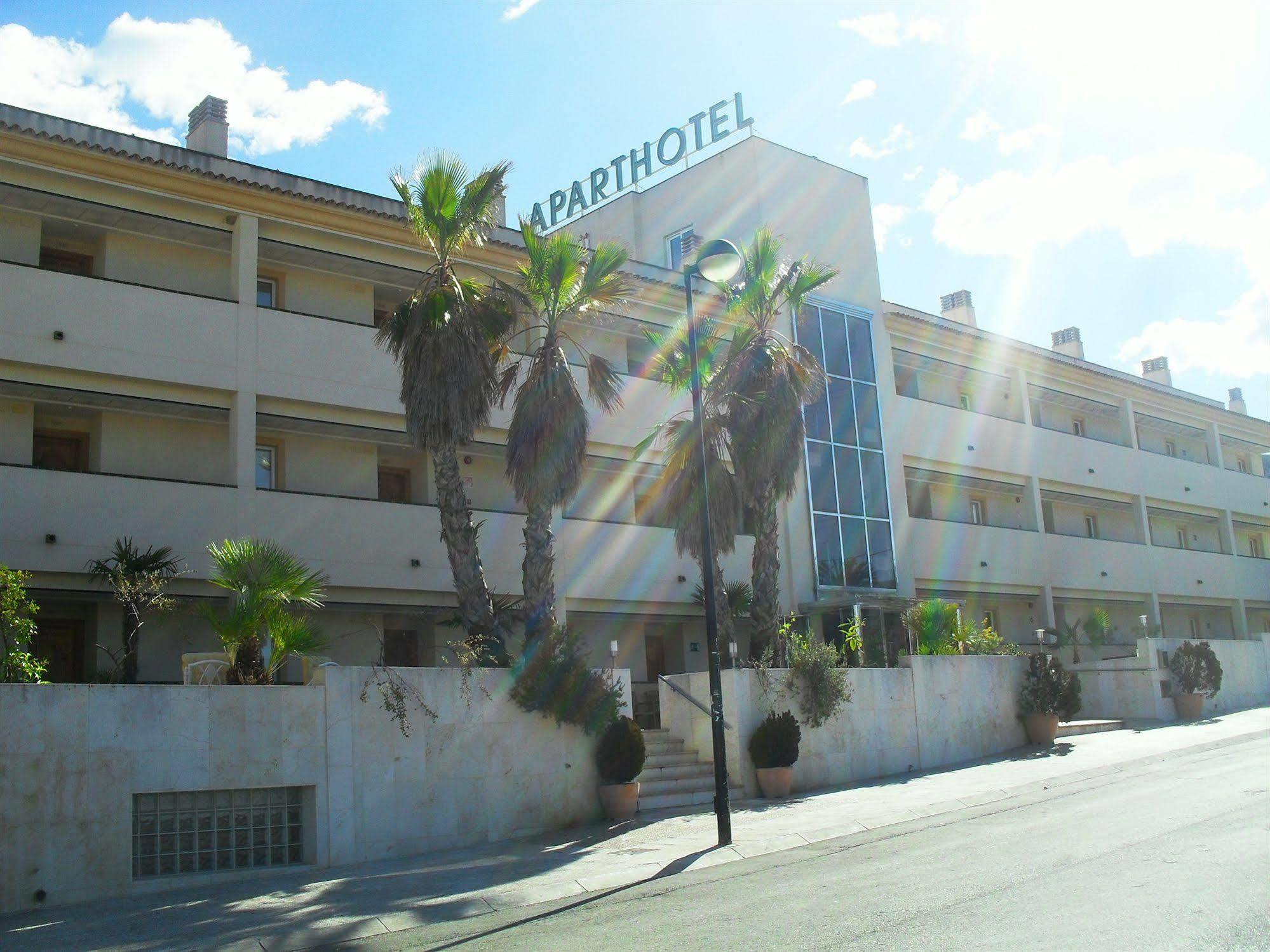 Aparthotel Residencial Vidalbir L'Alfas del Pi Exterior photo