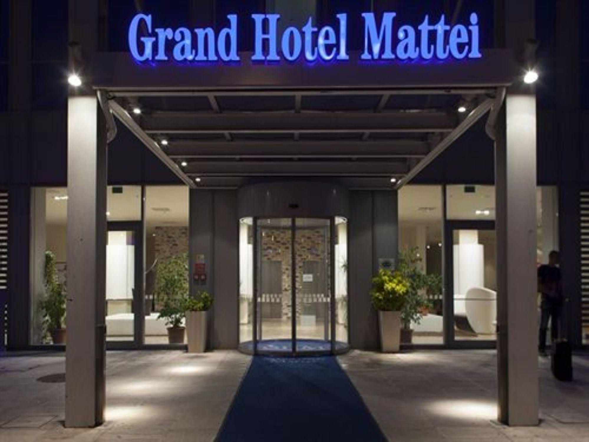 Grand Hotel Mattei Ravenna Exterior photo