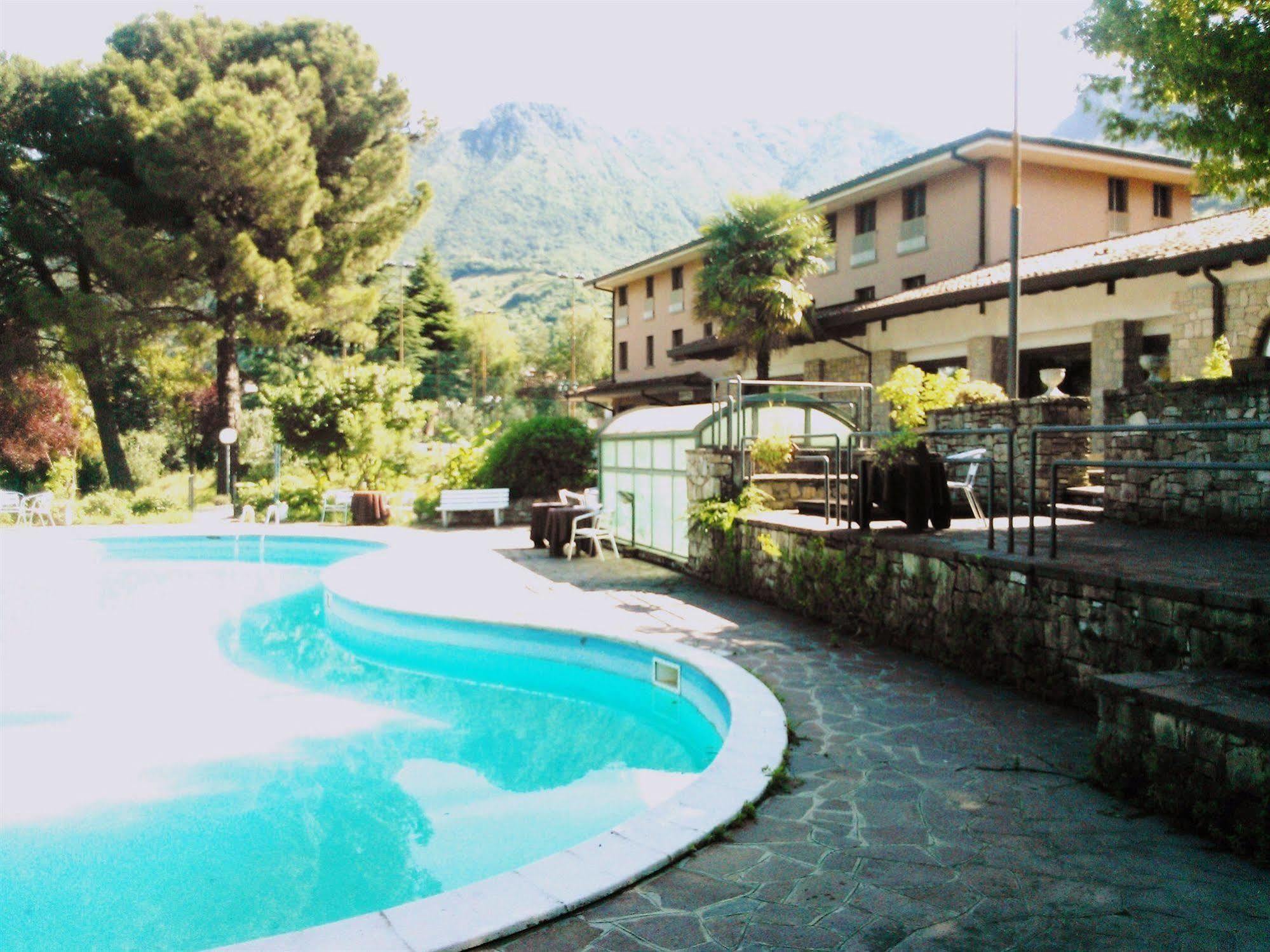 Bredina Villa Sale Marasino Exterior photo