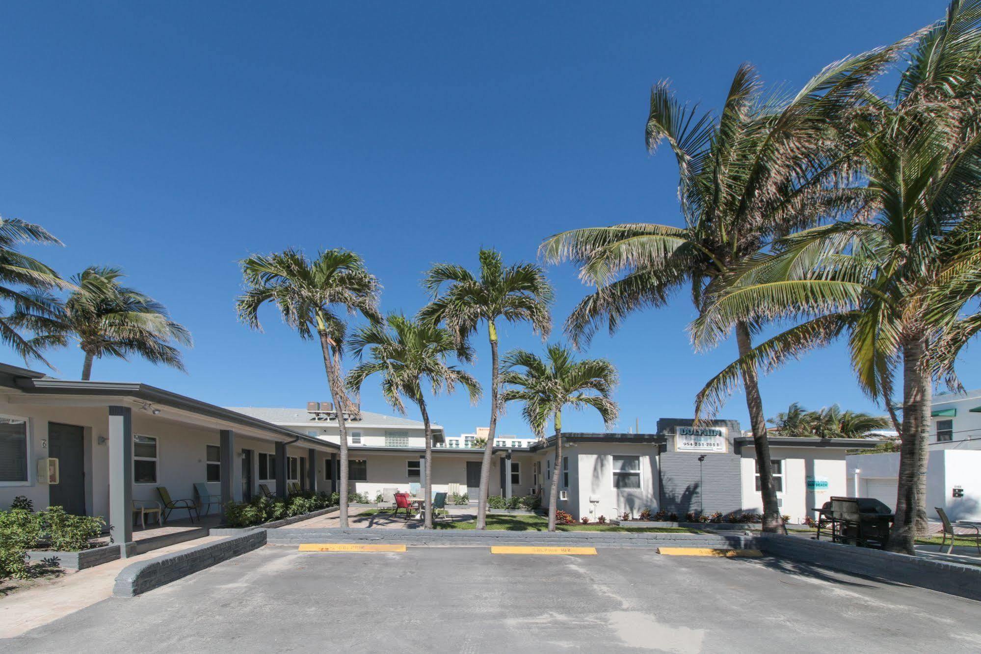 The Dolphin Hollywood Motel Exterior photo