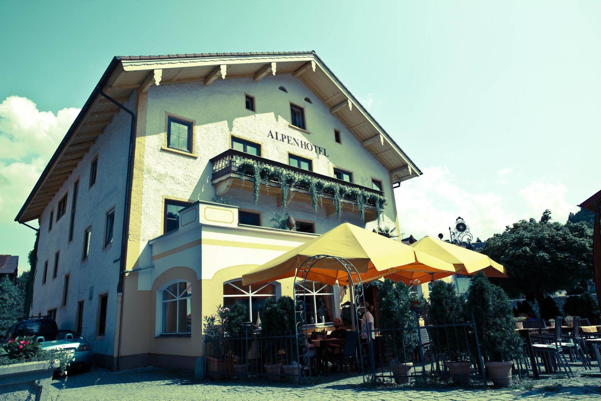 Bernhard'S Hotel Oberaudorf Exterior photo