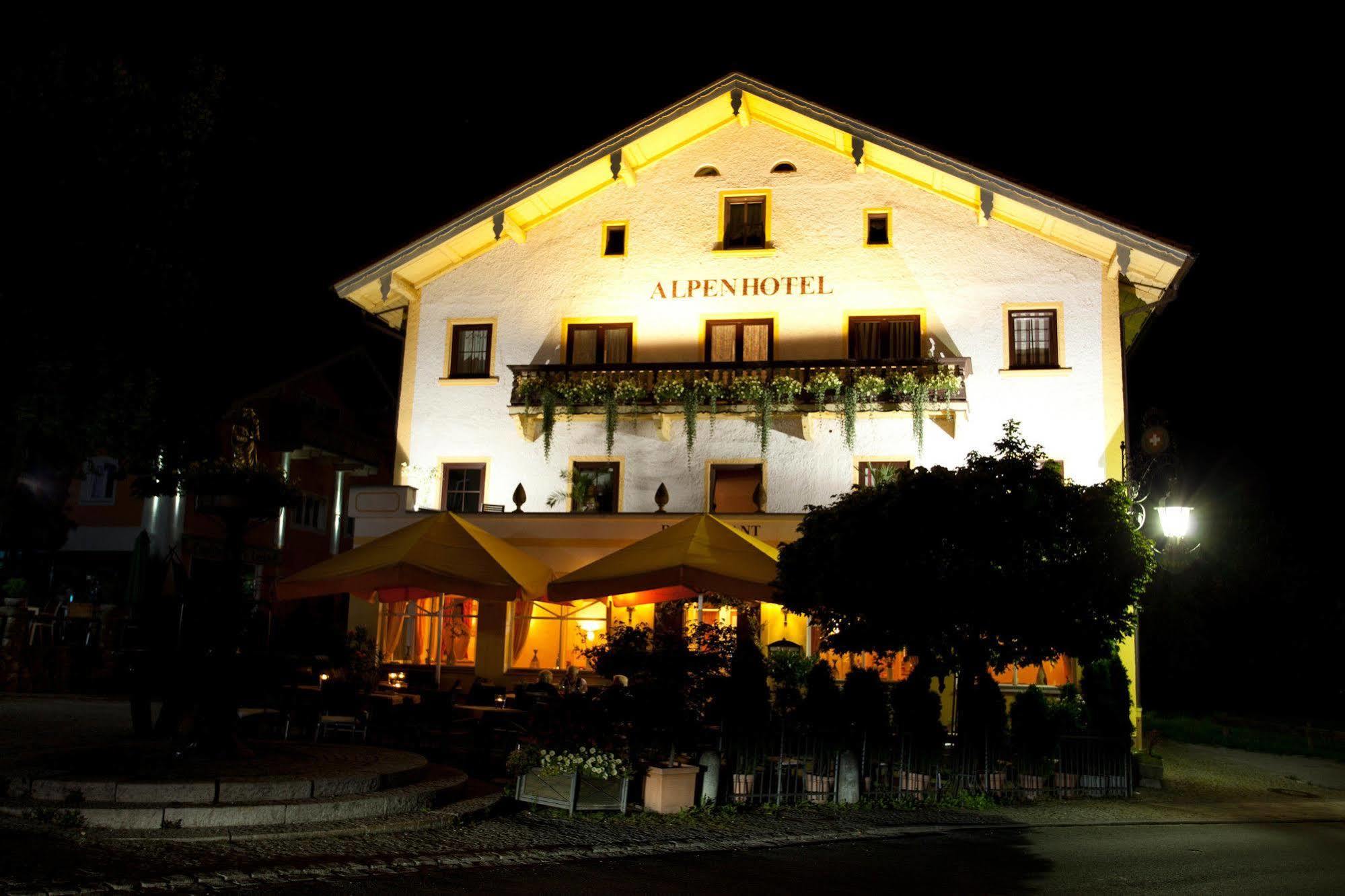 Bernhard'S Hotel Oberaudorf Exterior photo