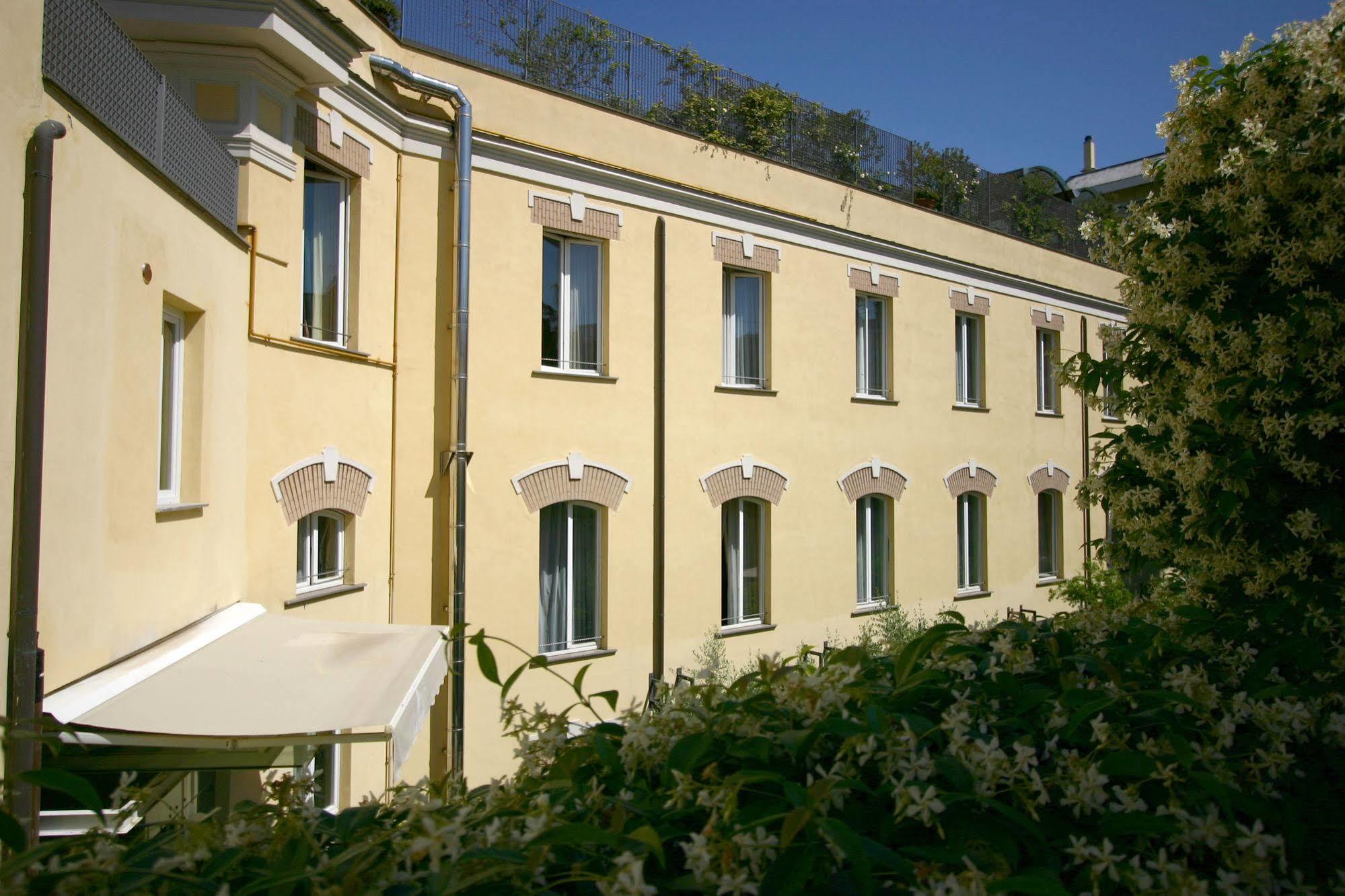 Ateneo Garden Palace Rome Exterior photo