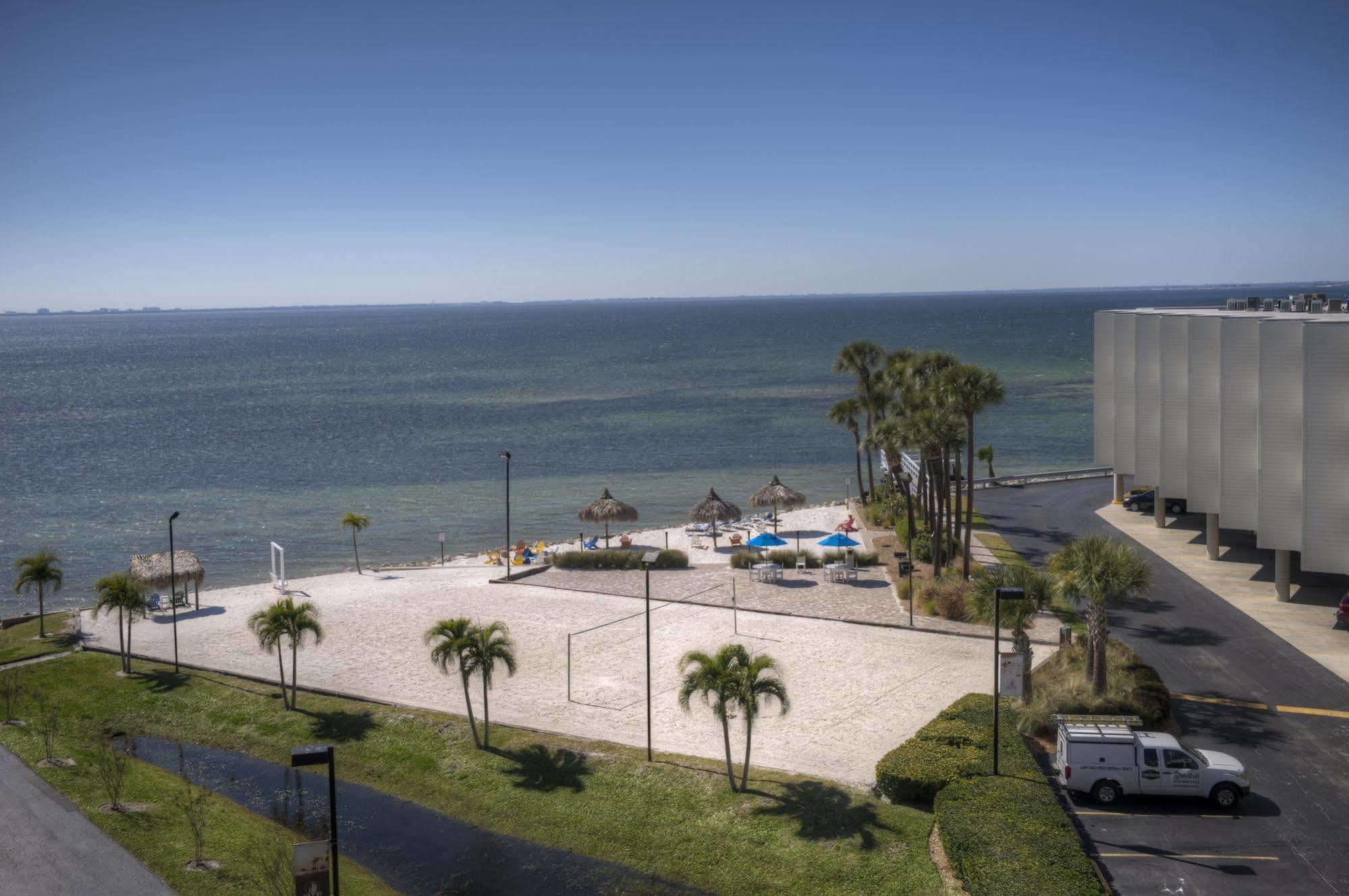 Sailport Waterfront Suites Tampa Exterior photo