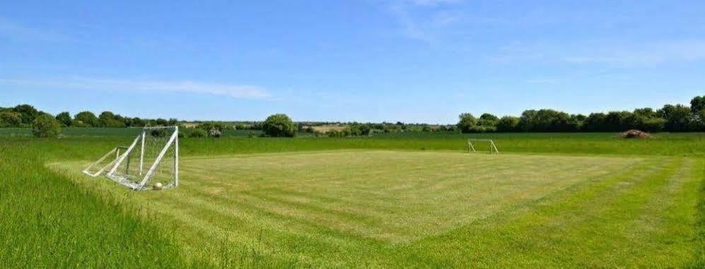 Little Bullocks Farm Bed & Breakfast Takeley Exterior photo