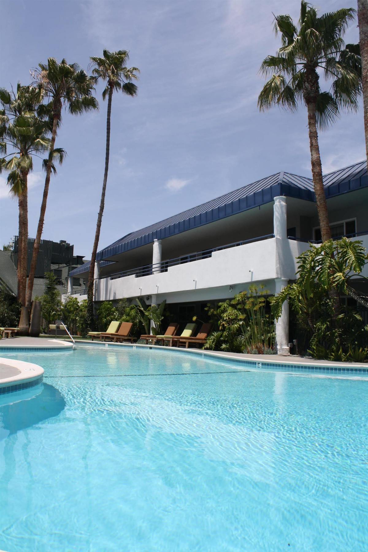 Hotel Current Long Beach Exterior photo