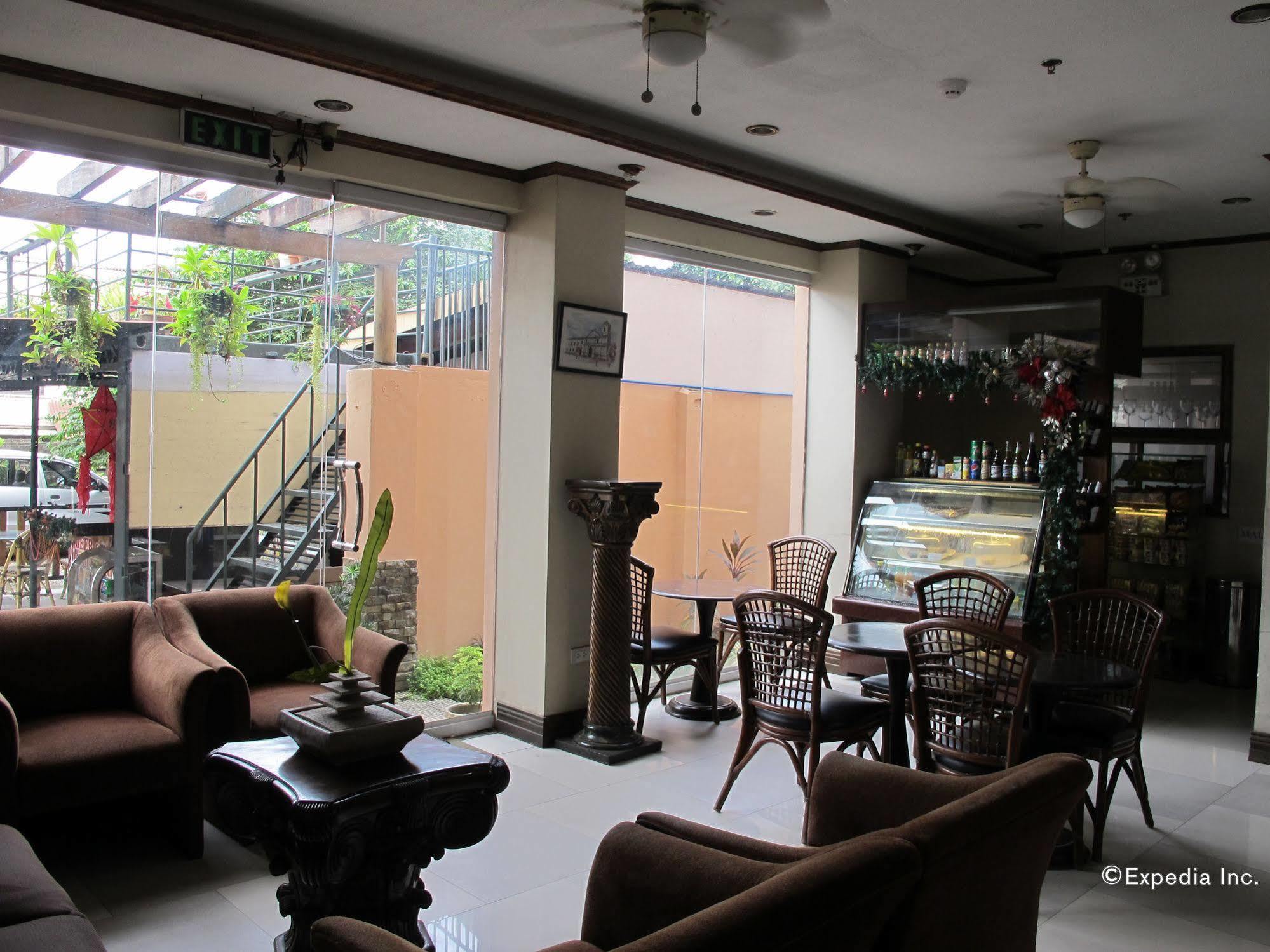 Reddoorz Plus New Era Budget Hotel Mabolo Former Reddoorz Near Landers Superstore Cebu City Exterior photo