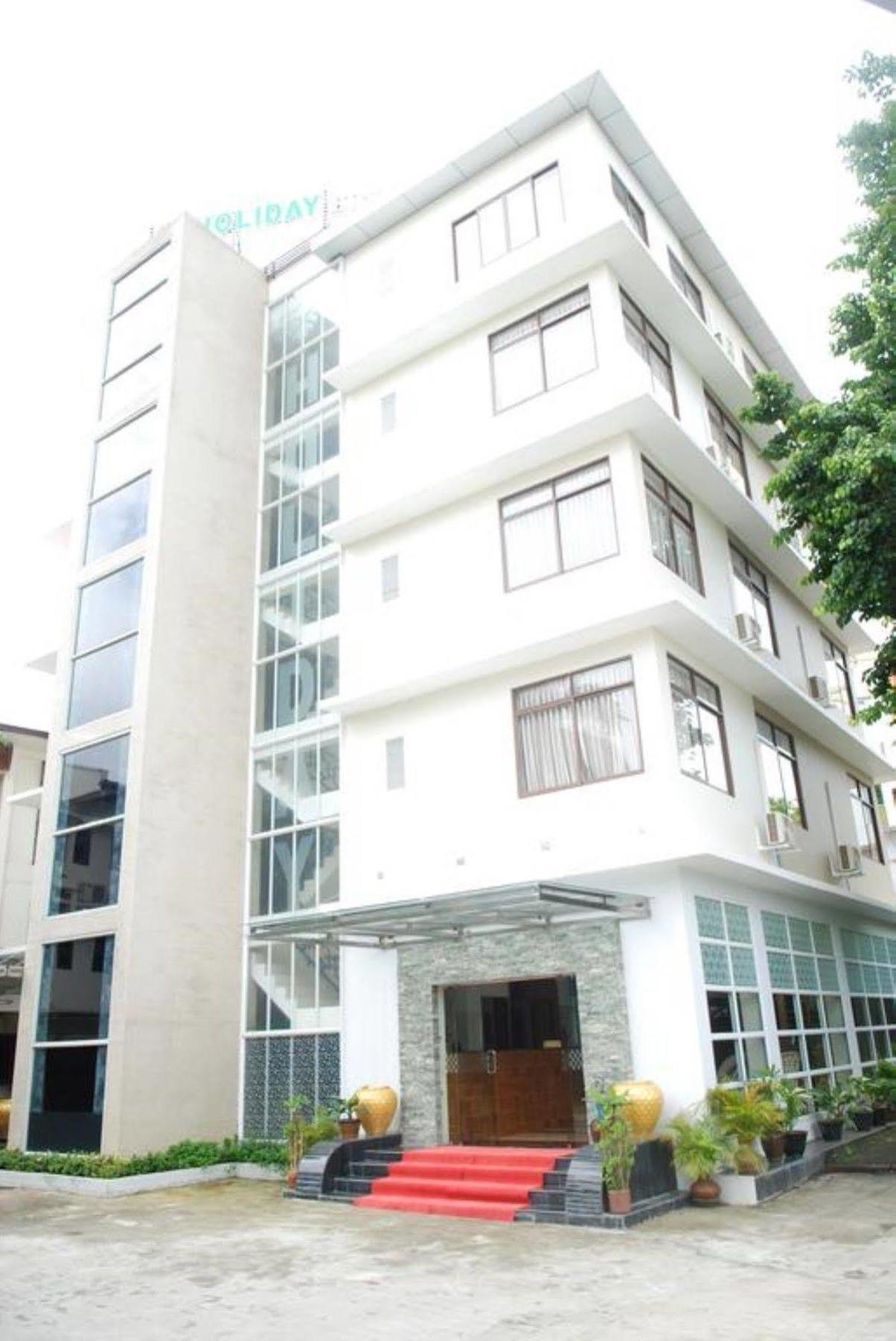 Holiday Hotel Yangon Exterior photo