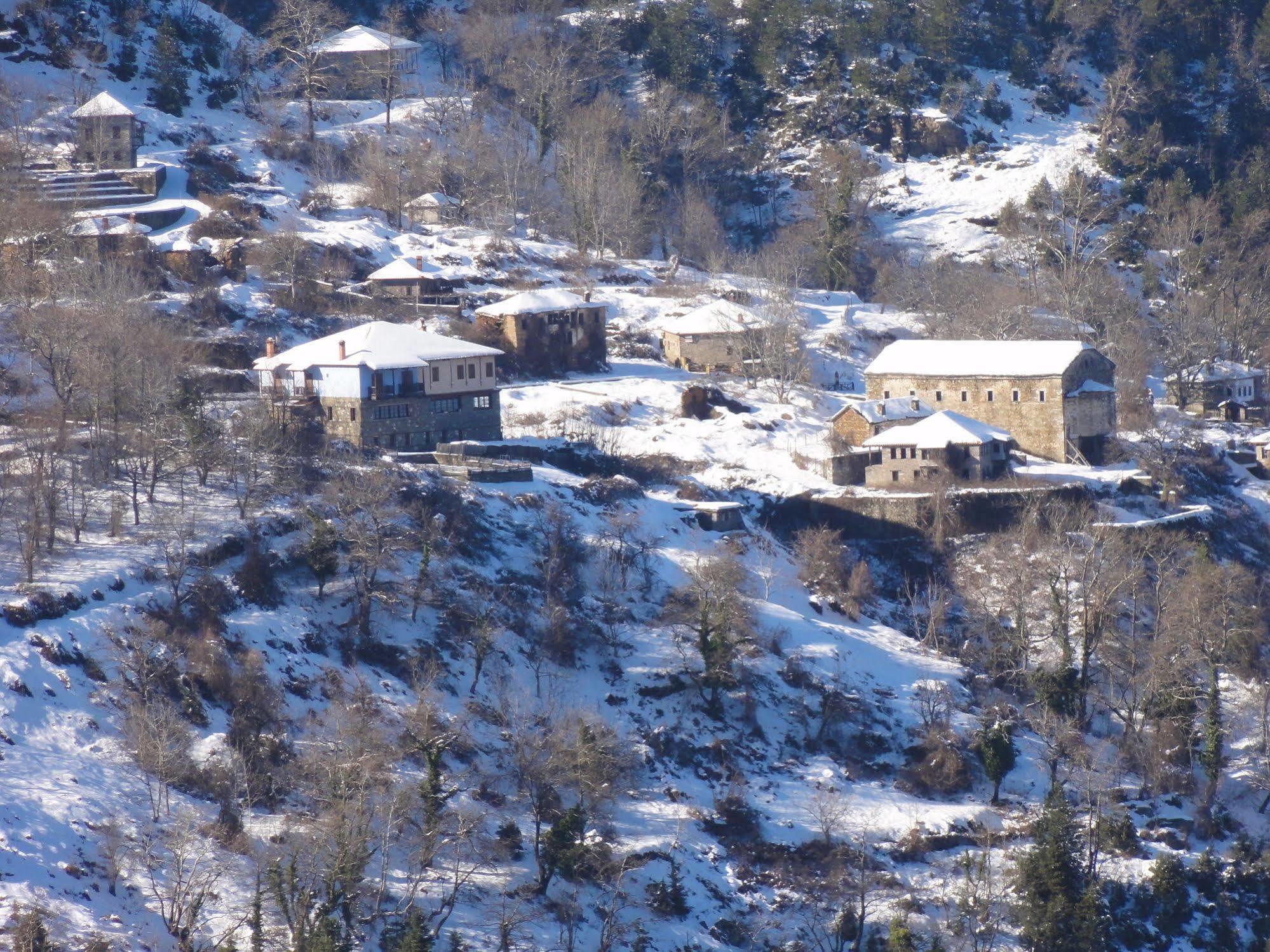 Sintrivanis Mountain Guest House Ano Skotina Exterior photo