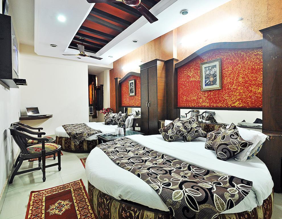 Hotel Shiva Intercontinental New Delhi Room photo
