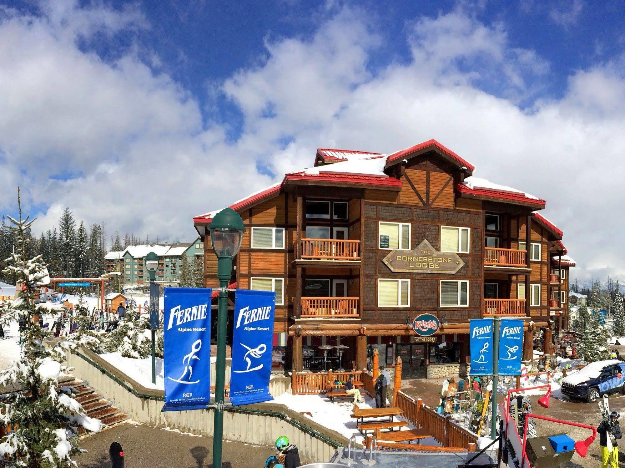 Cornerstone Lodge At Fernie Alpine Resort Exterior photo