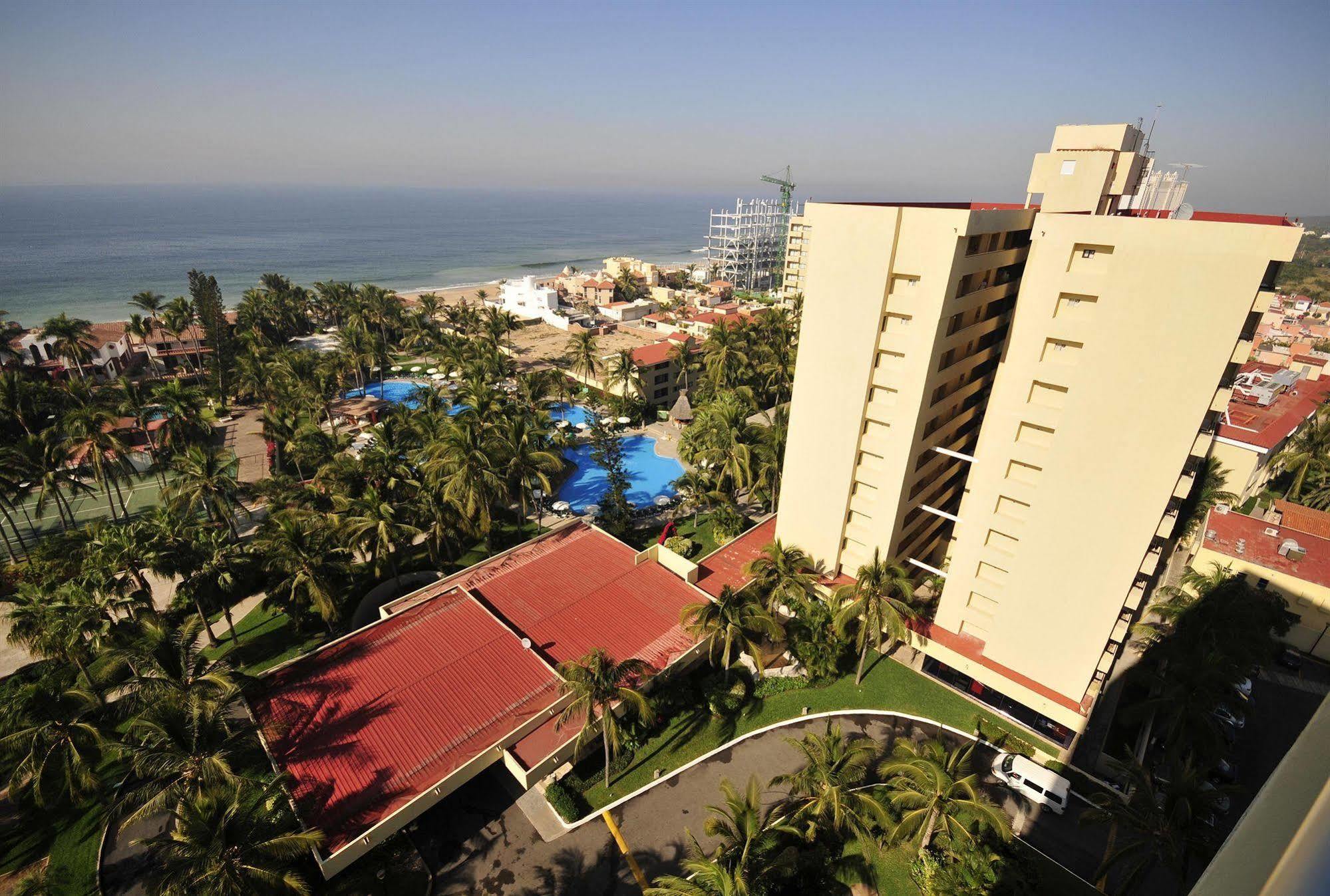 Ocean Breeze Mazatlan Hotel Exterior photo