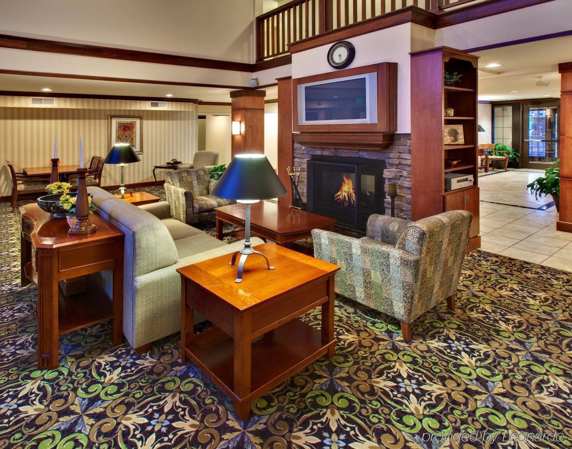 Staybridge Suites Davenport, An Ihg Hotel Bettendorf Interior photo