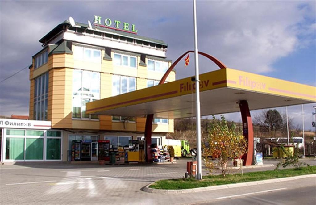 Filipov Hotel Kocani Exterior photo