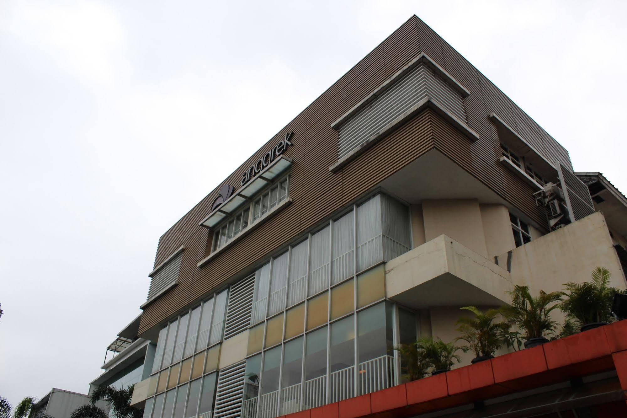 Anggrek Shopping Hotel Bandung Exterior photo