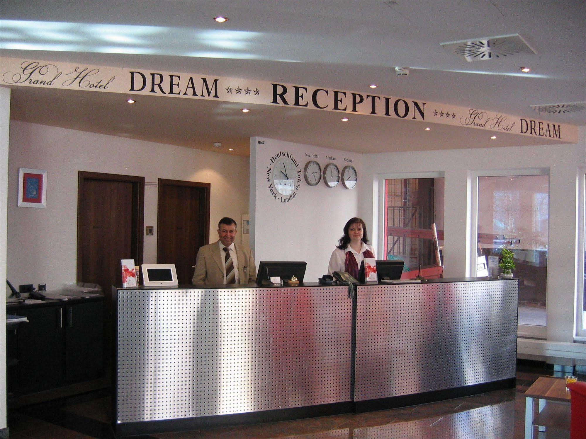 Grand Hotel Dream Main City Center Frankfurt am Main Interior photo