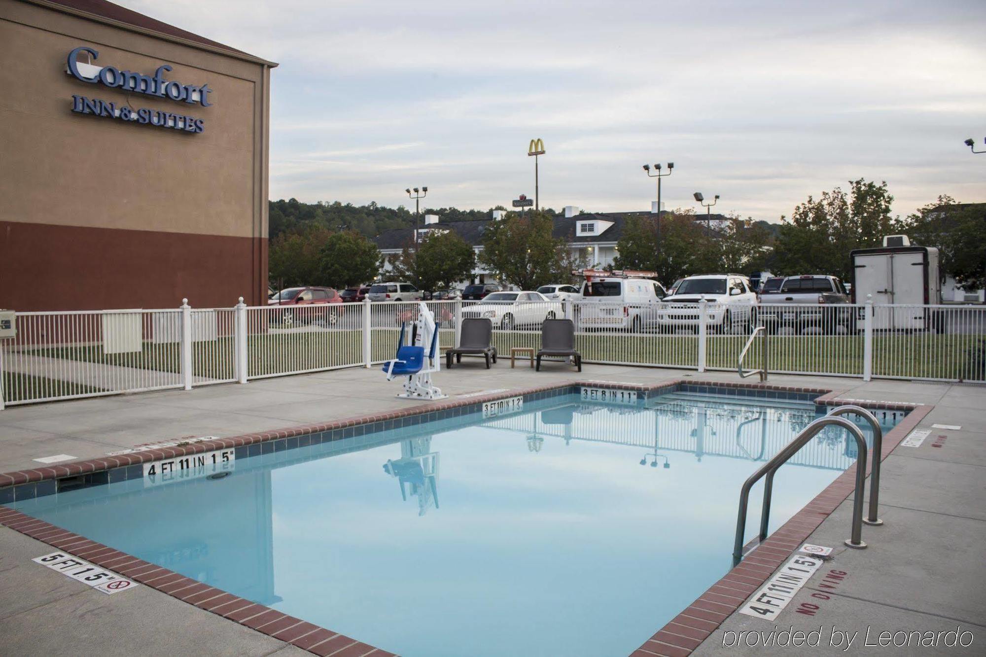 Comfort Inn & Suites Trussville I-59 Exit 141 Exterior photo