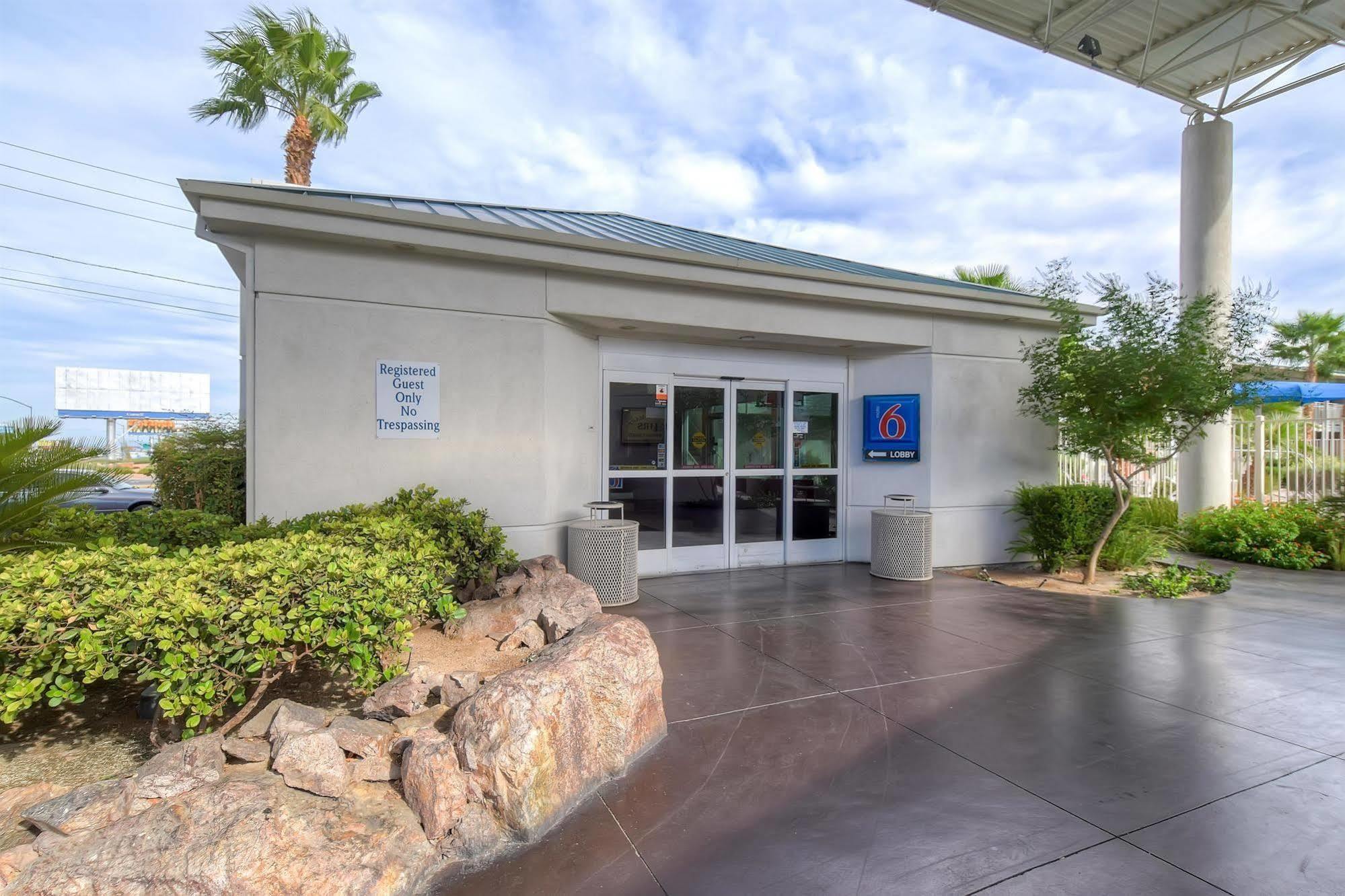 Motel 6-Las Vegas, Nv - Tropicana Exterior photo