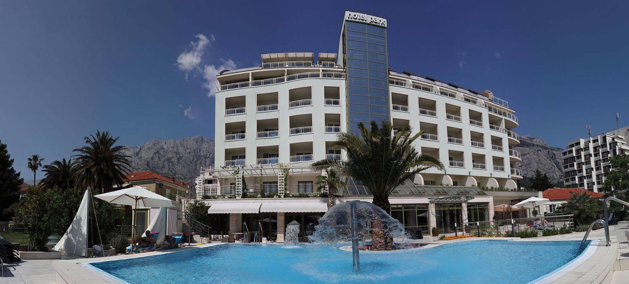 Hotel Park Makarska Exterior photo