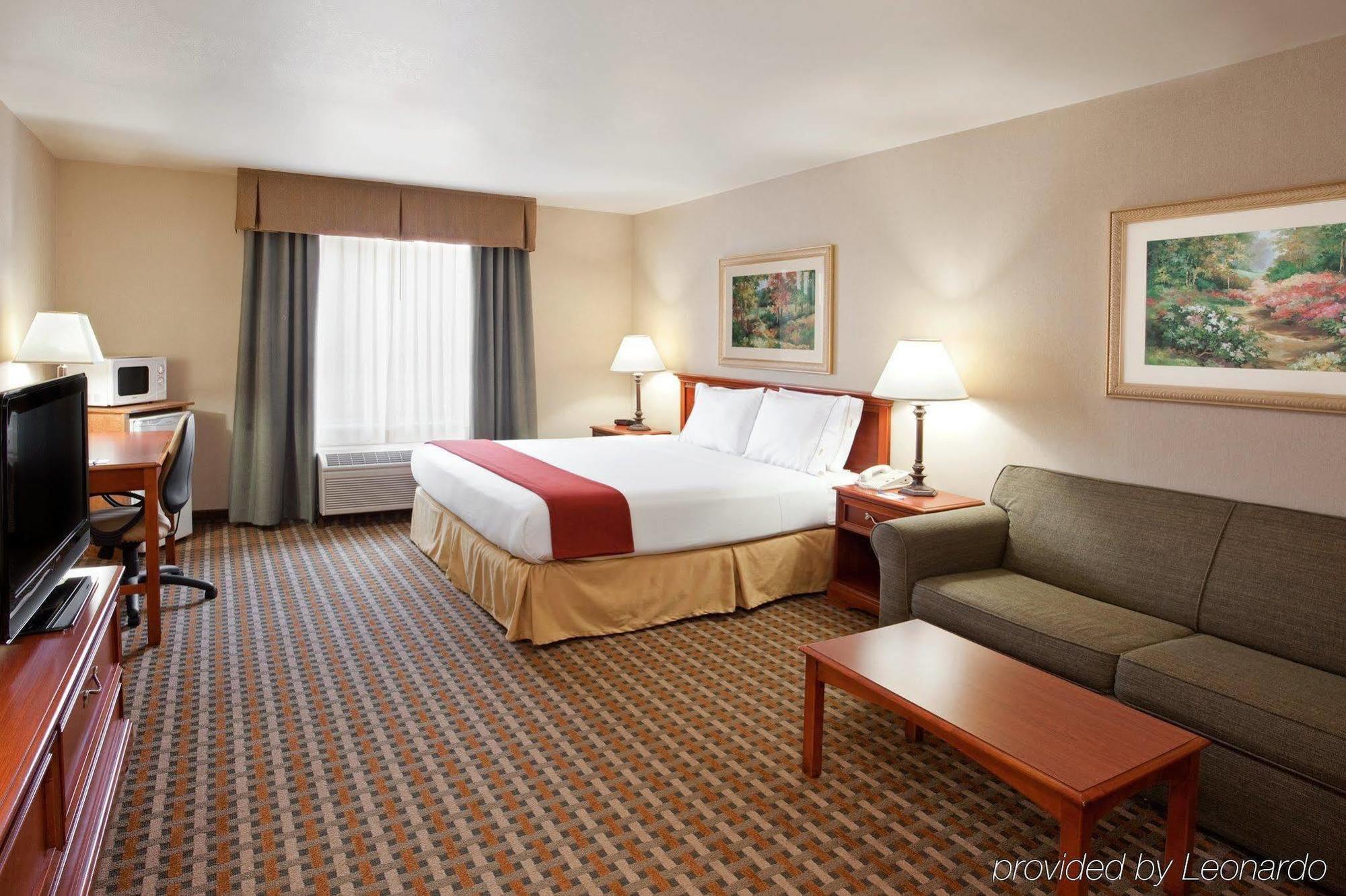 Holiday Inn Express Hotel & Suites Columbus Southeast Groveport, An Ihg Hotel Room photo