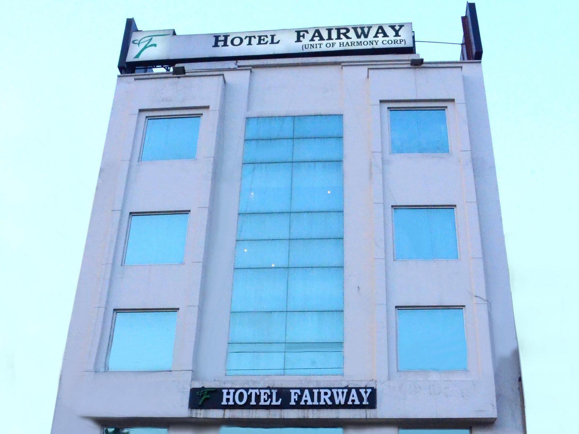 Hotel Fairway Amritsar Exterior photo