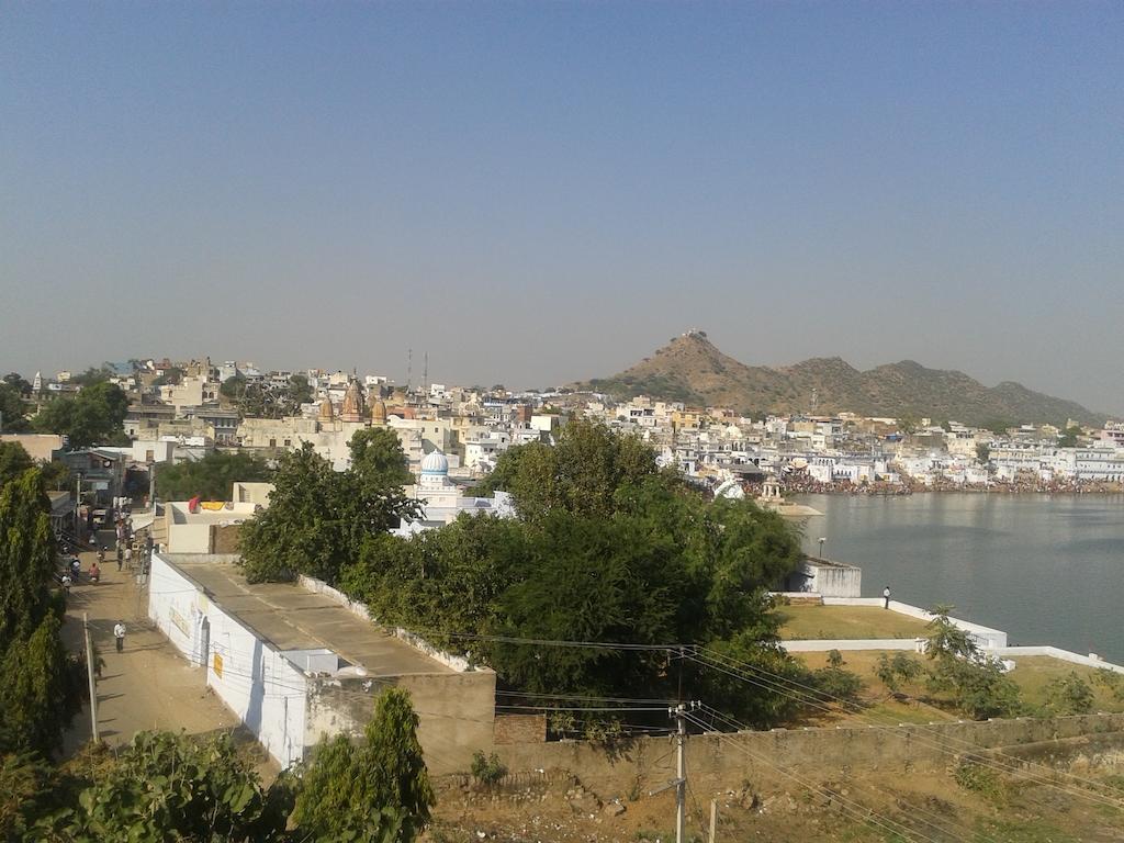 Pushkar Lake Palace Exterior photo