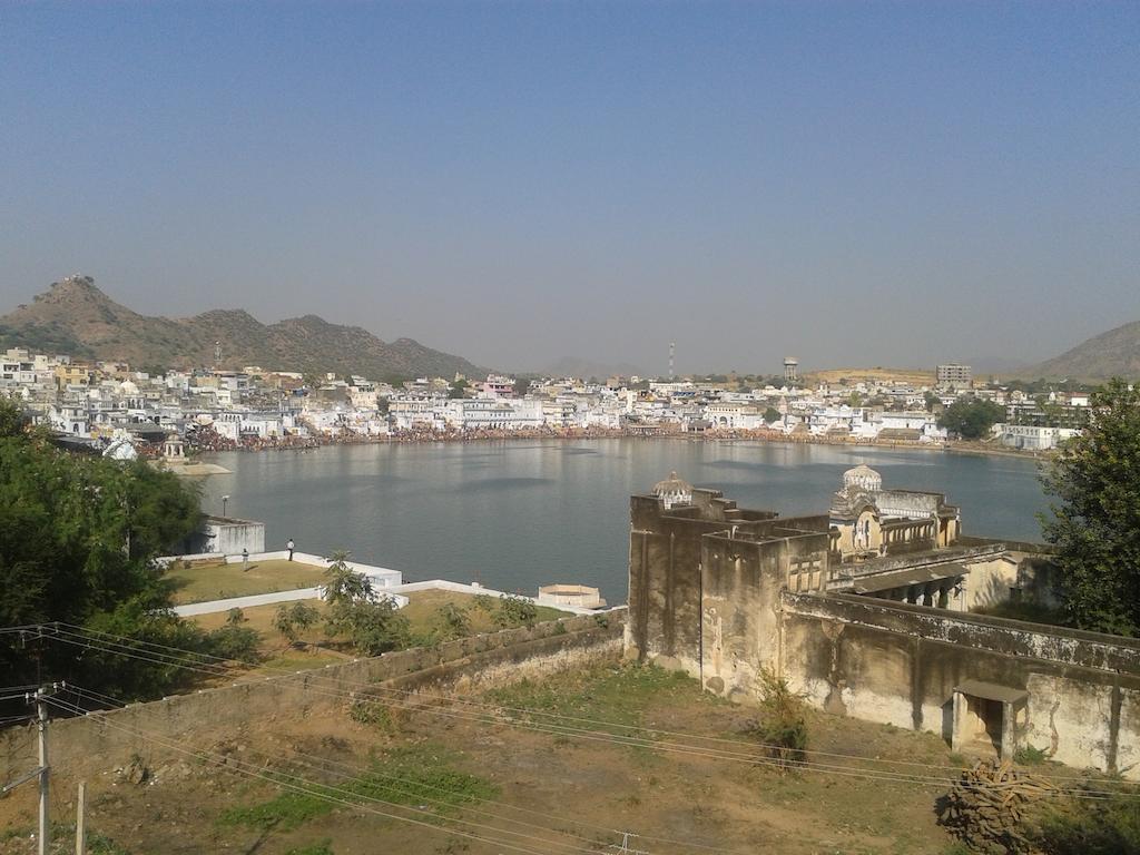 Pushkar Lake Palace Exterior photo