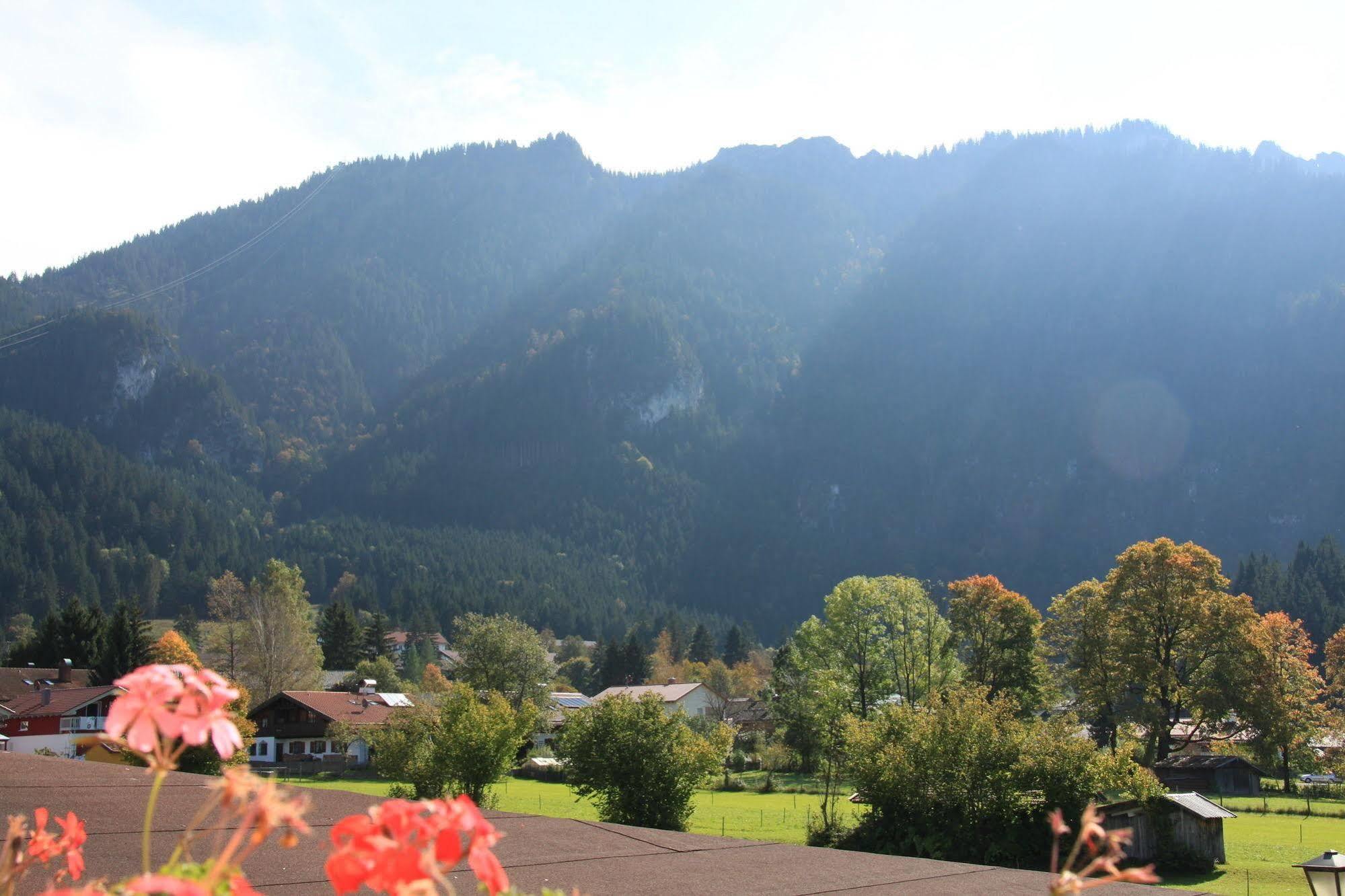 Hotel Arnika Garni Oberammergau Exterior photo