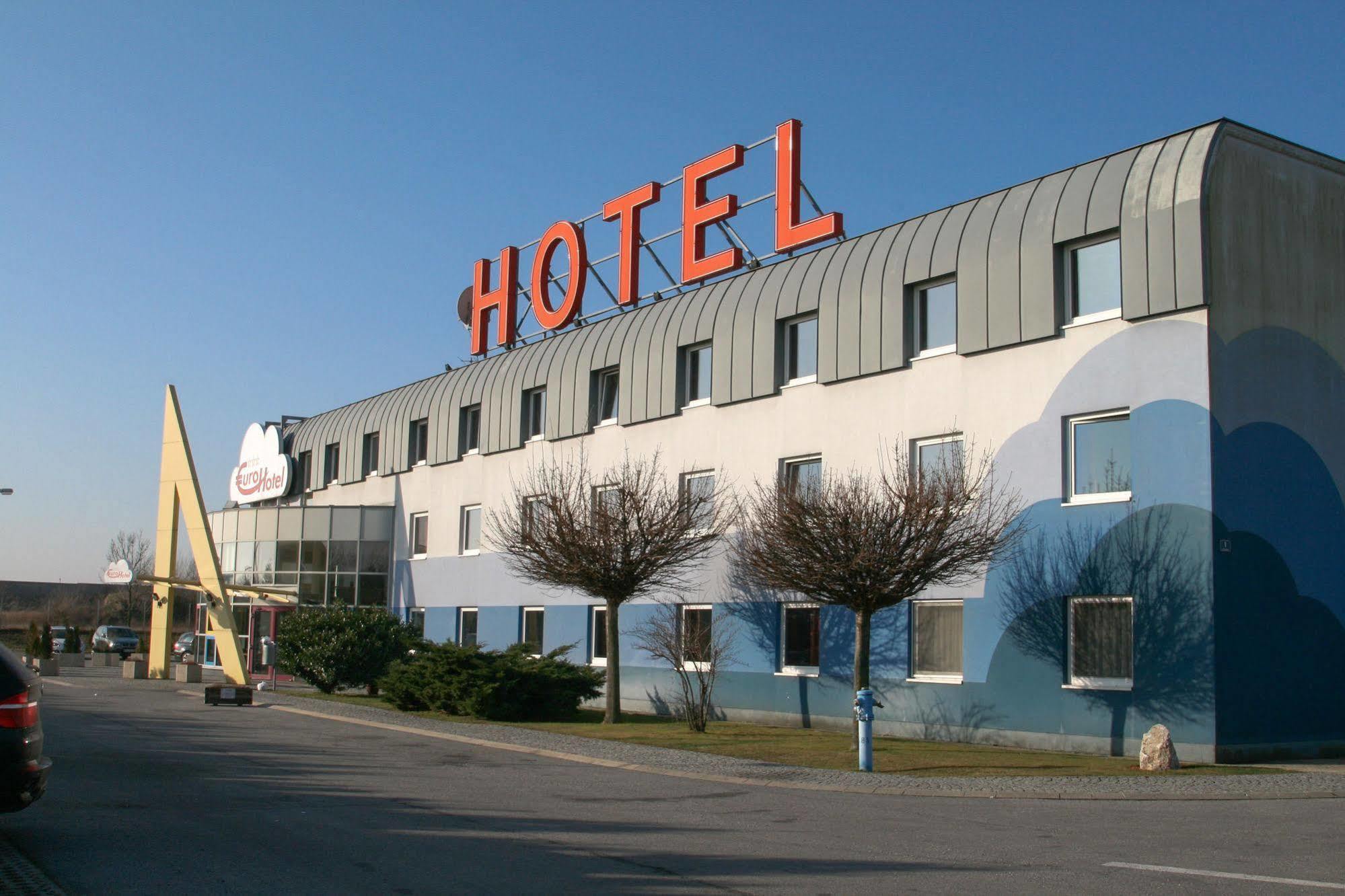 Lifehotel Vienna Airport Fischamend Exterior photo