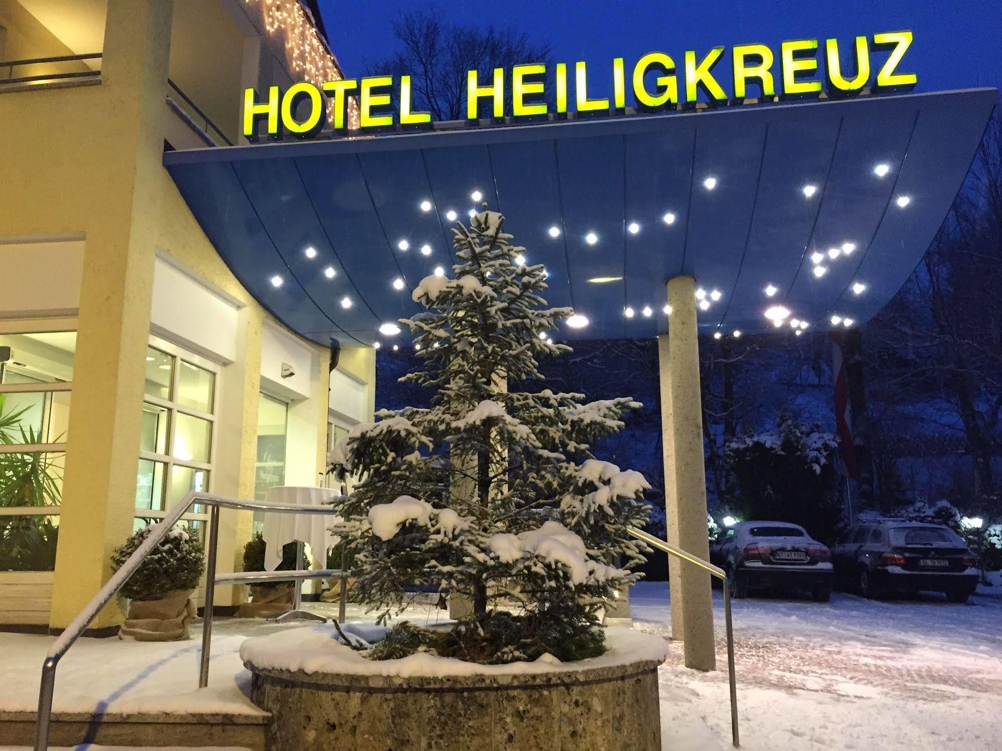 Austria Classic Hotel Heiligkreuz Hall in Tirol Exterior photo