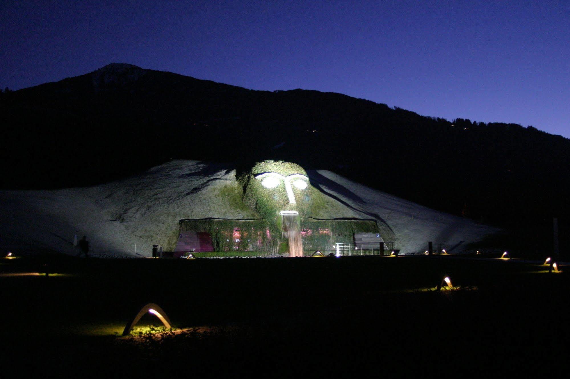 Austria Classic Hotel Heiligkreuz Hall in Tirol Exterior photo