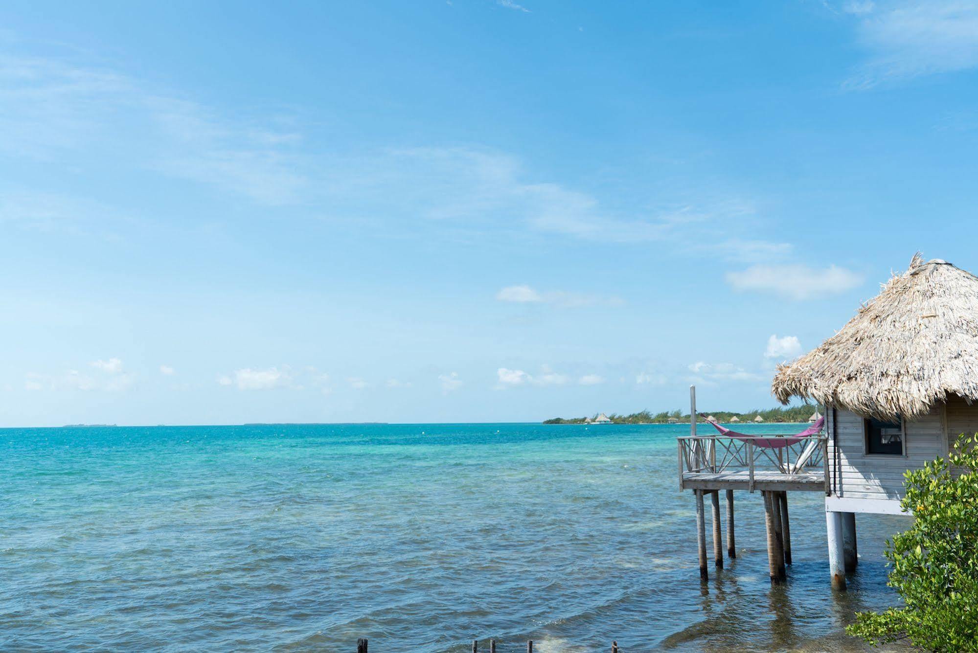 Thatch Caye Resort A Muy'Ono Resort Hopkins Exterior photo