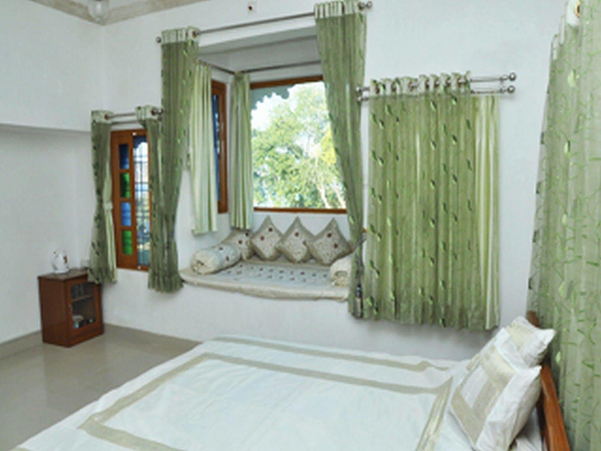 Devendragarh Palace - Luxury Paying Guest House Udaipur Exterior photo