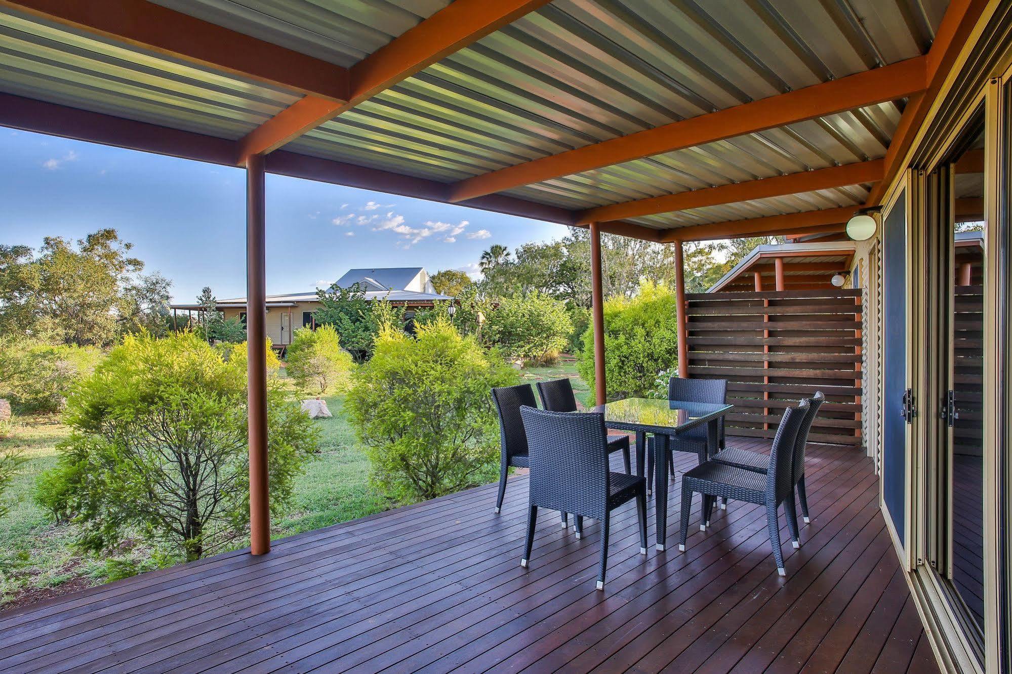 Kimberley Hotel Halls Creek Exterior photo