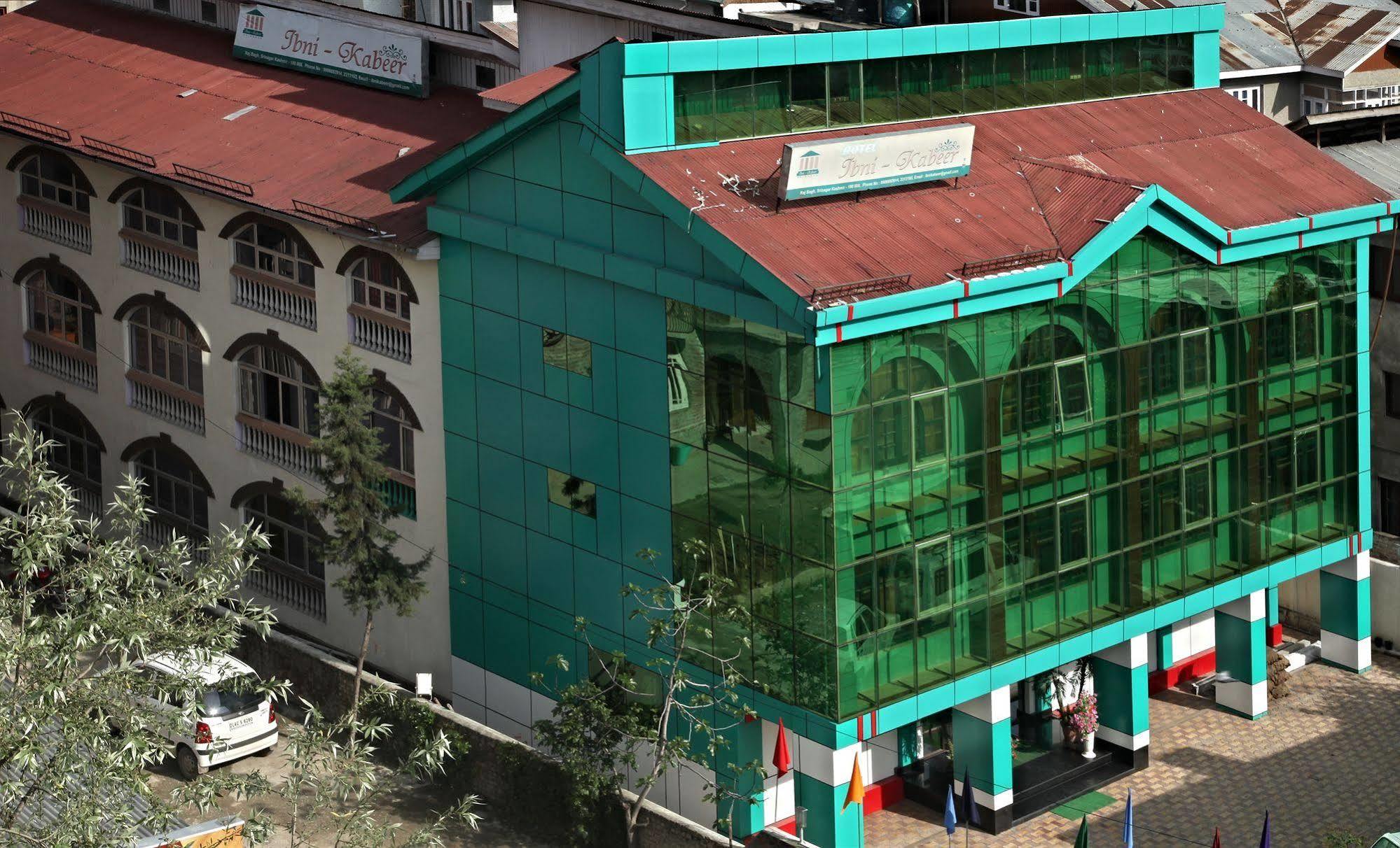 Hotel Ibni Kabeer Srinagar  Exterior photo