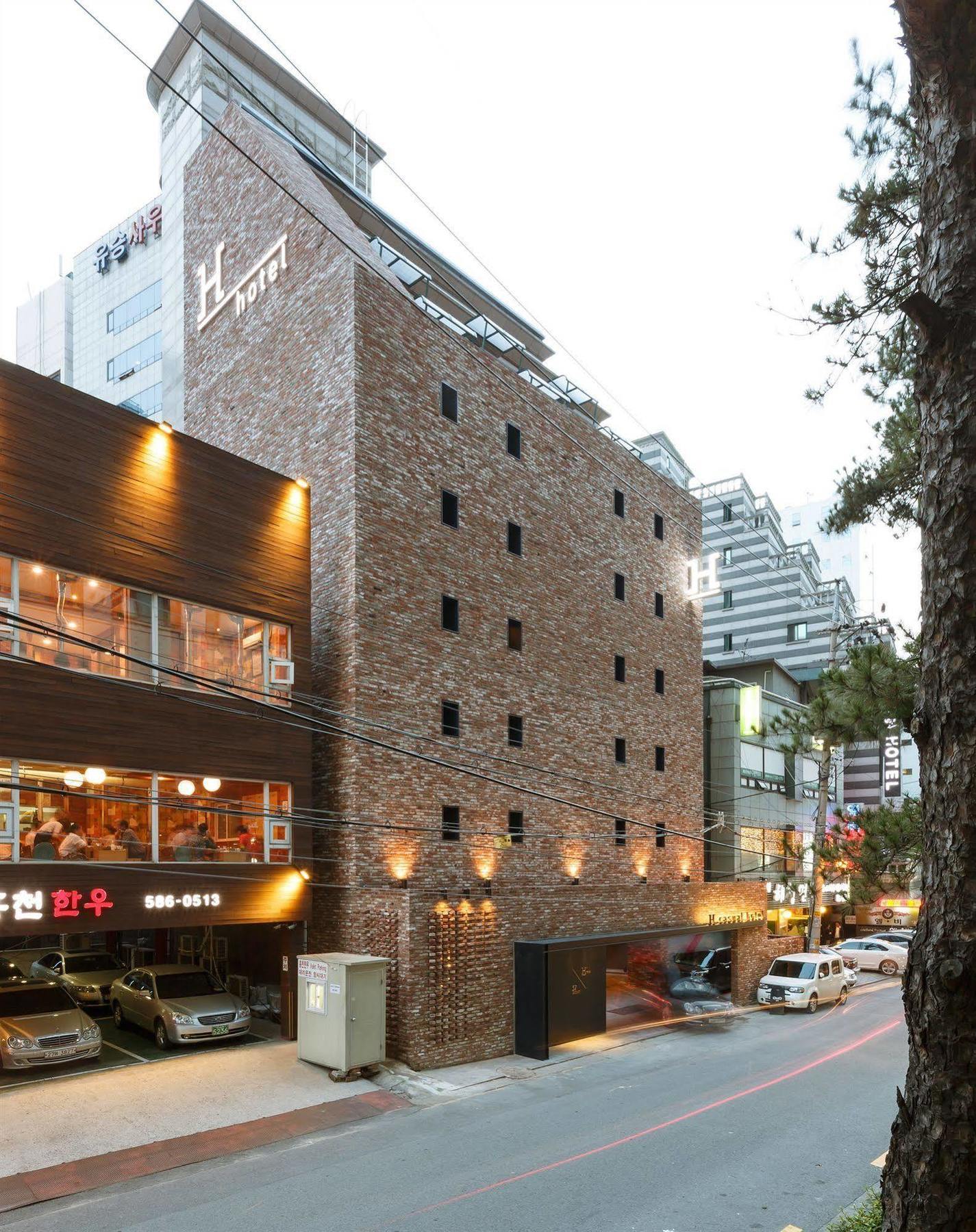 H Hotel Seoul Exterior photo