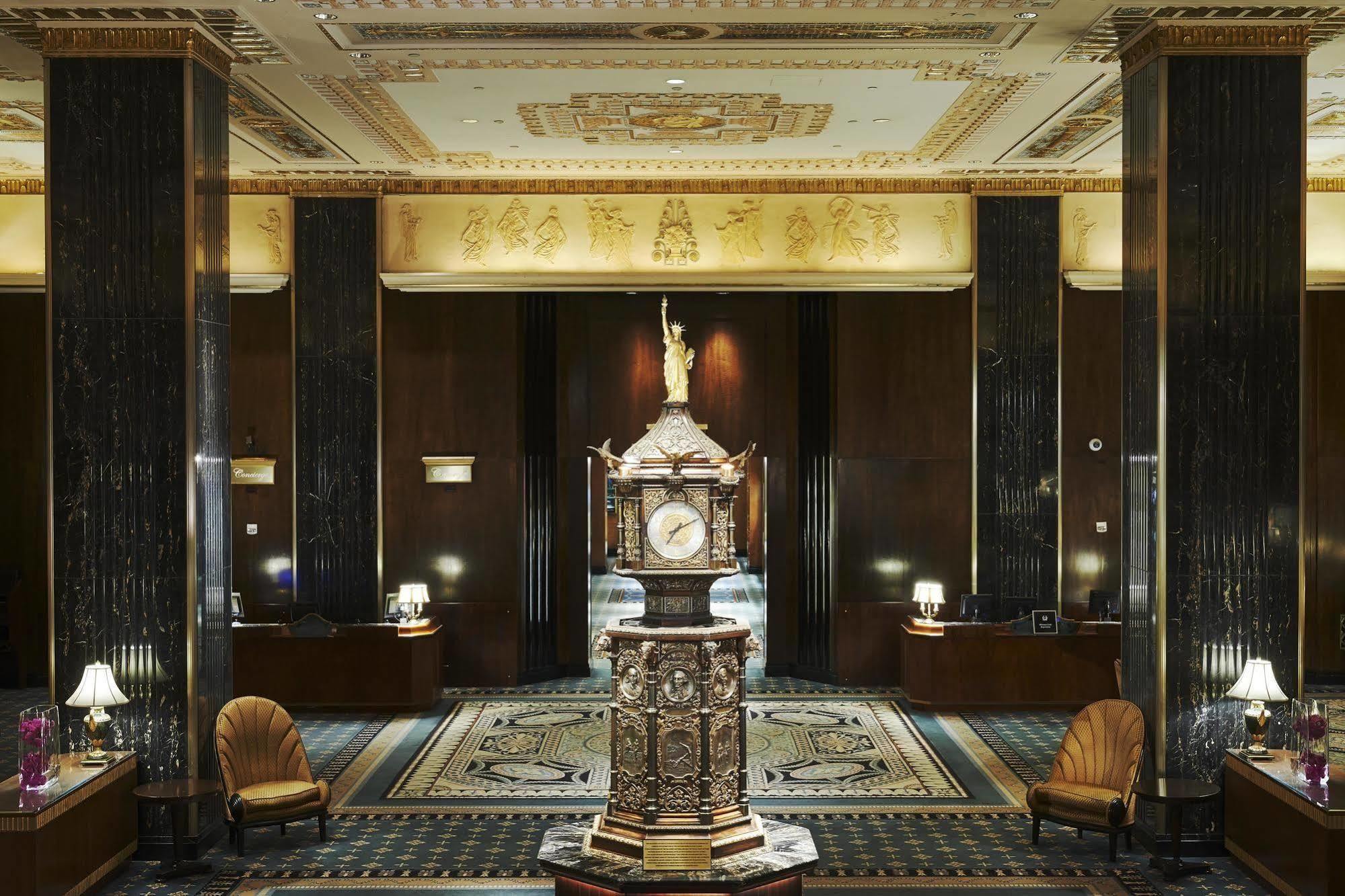 Waldorf Astoria New York Hotel Exterior photo