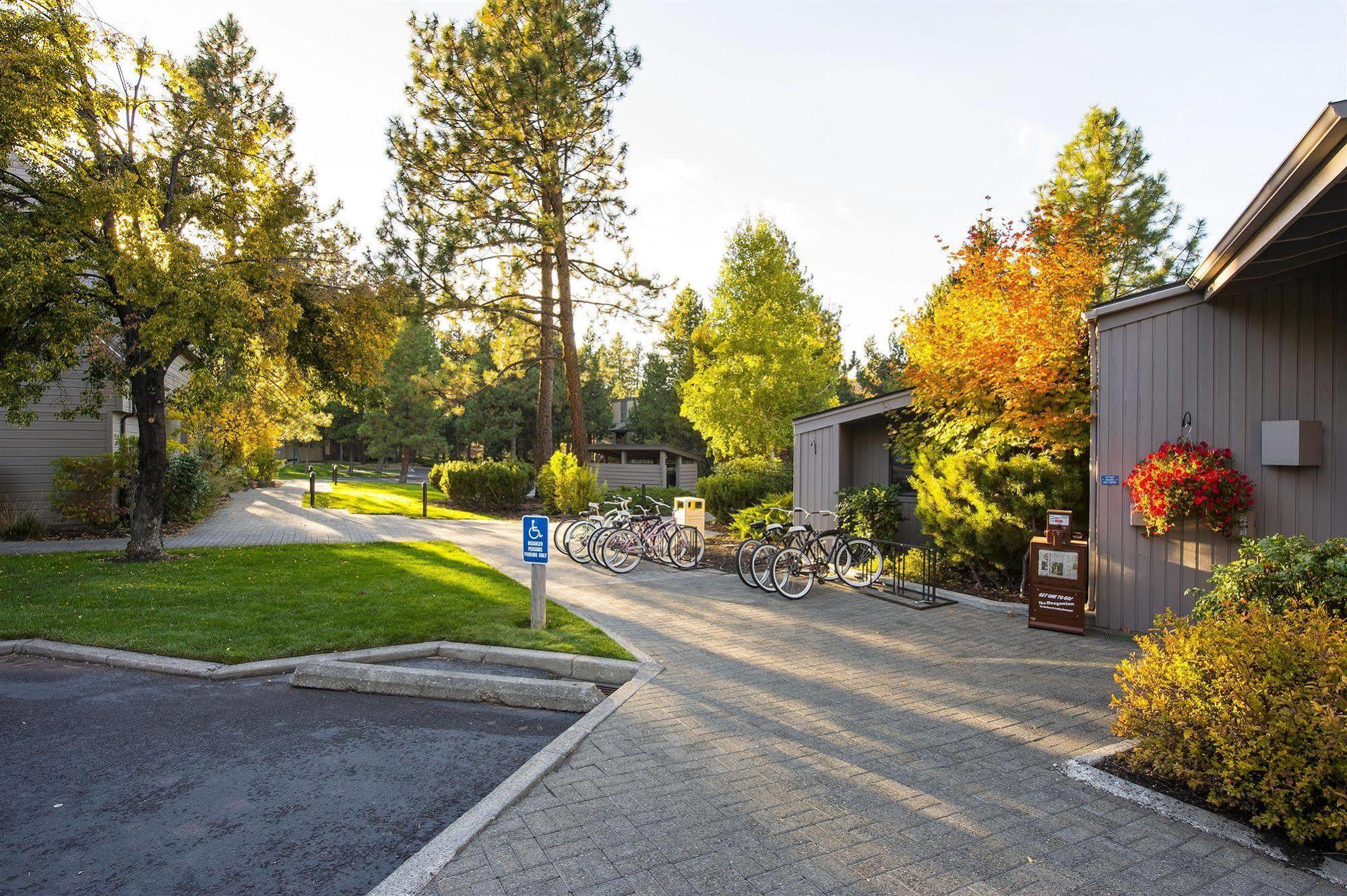 Mount Bachelor Village Resort Bend Exterior photo