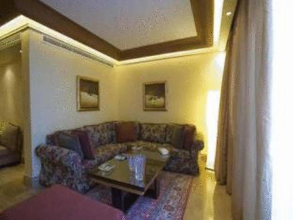 Lahoya Garden Apartment Beirut Exterior photo