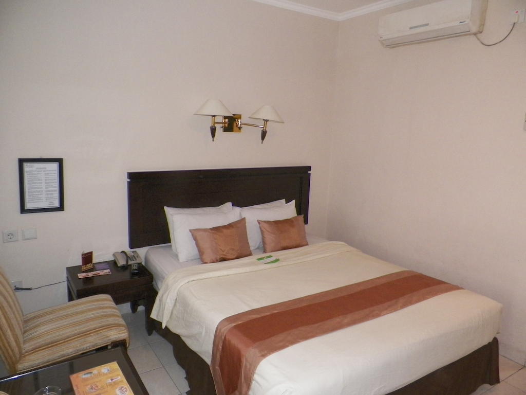 Hotel Guntur Bandung Room photo